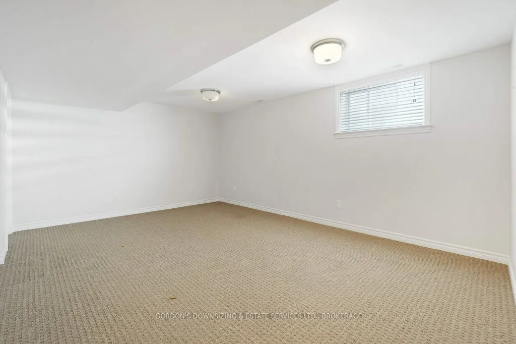 281 Brambling Way