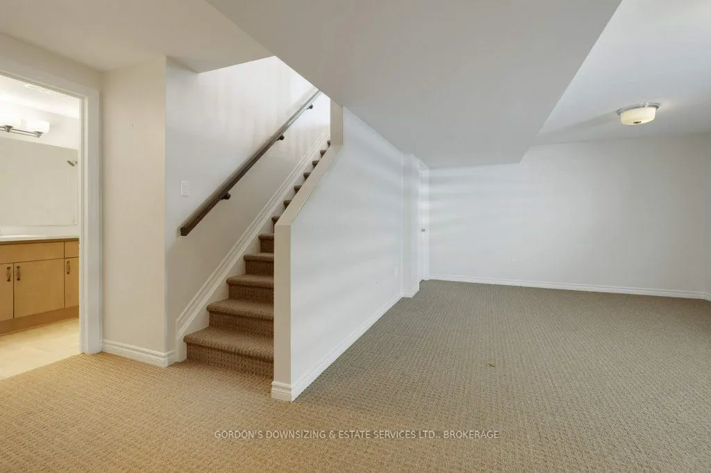 281 Brambling Way
