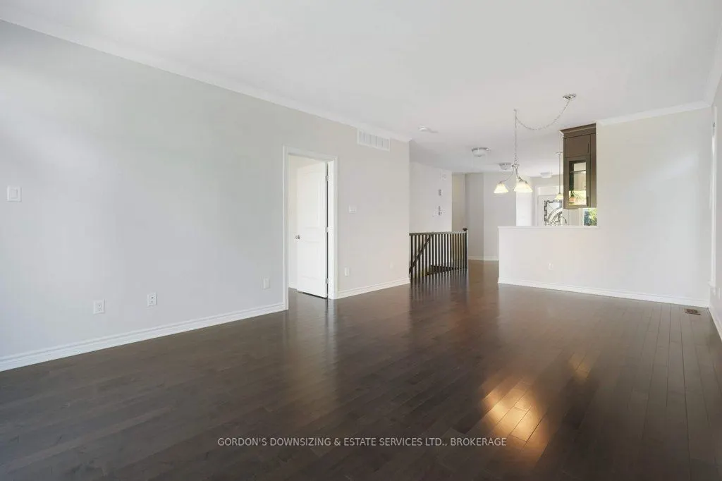 281 Brambling Way