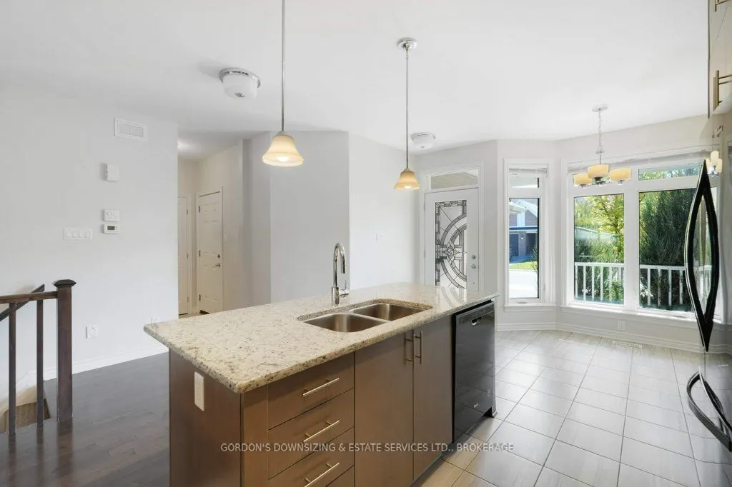 281 Brambling Way