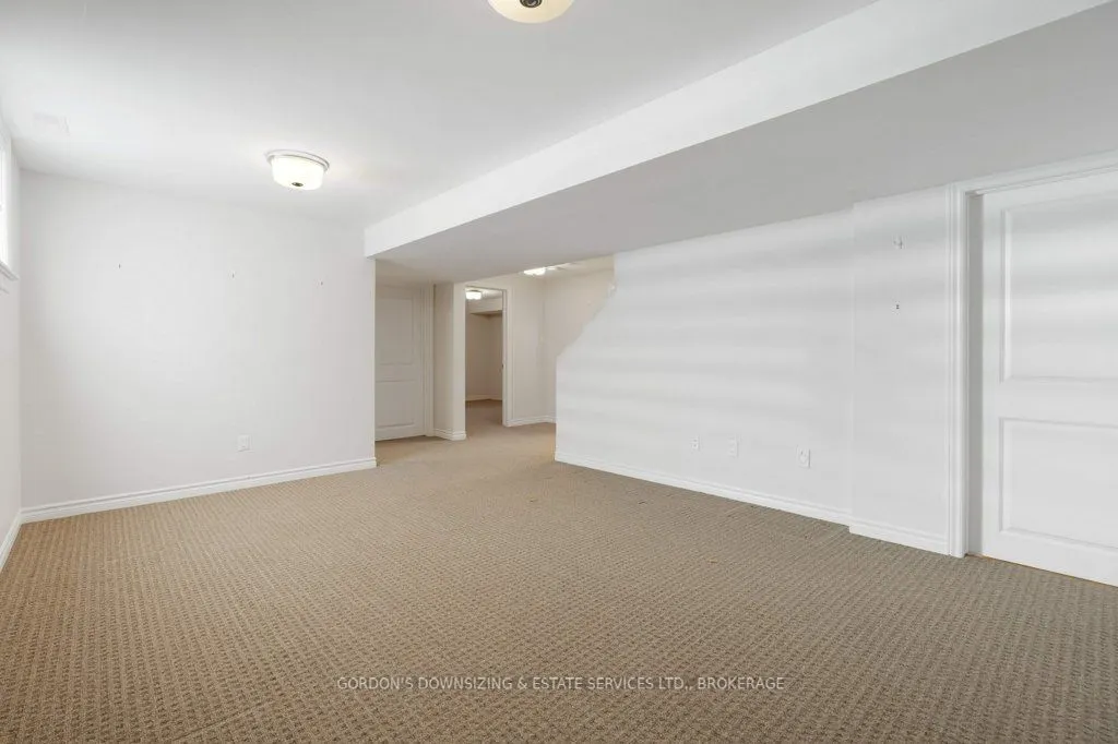 281 Brambling Way