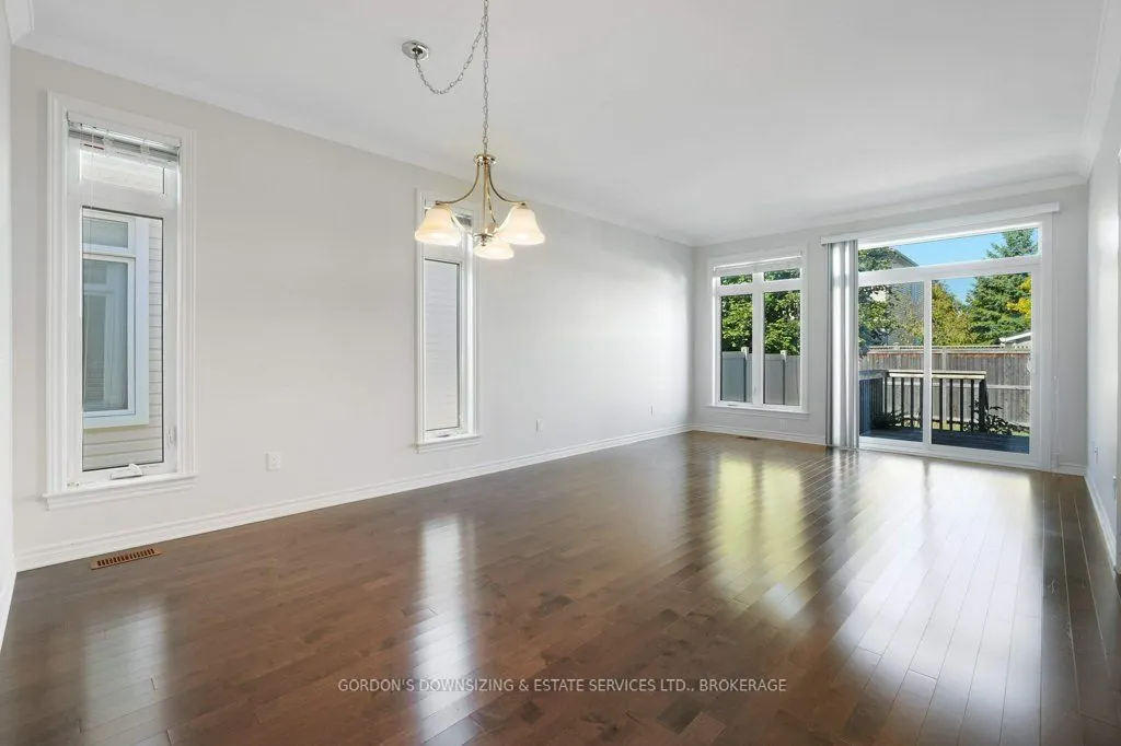 281 Brambling Way