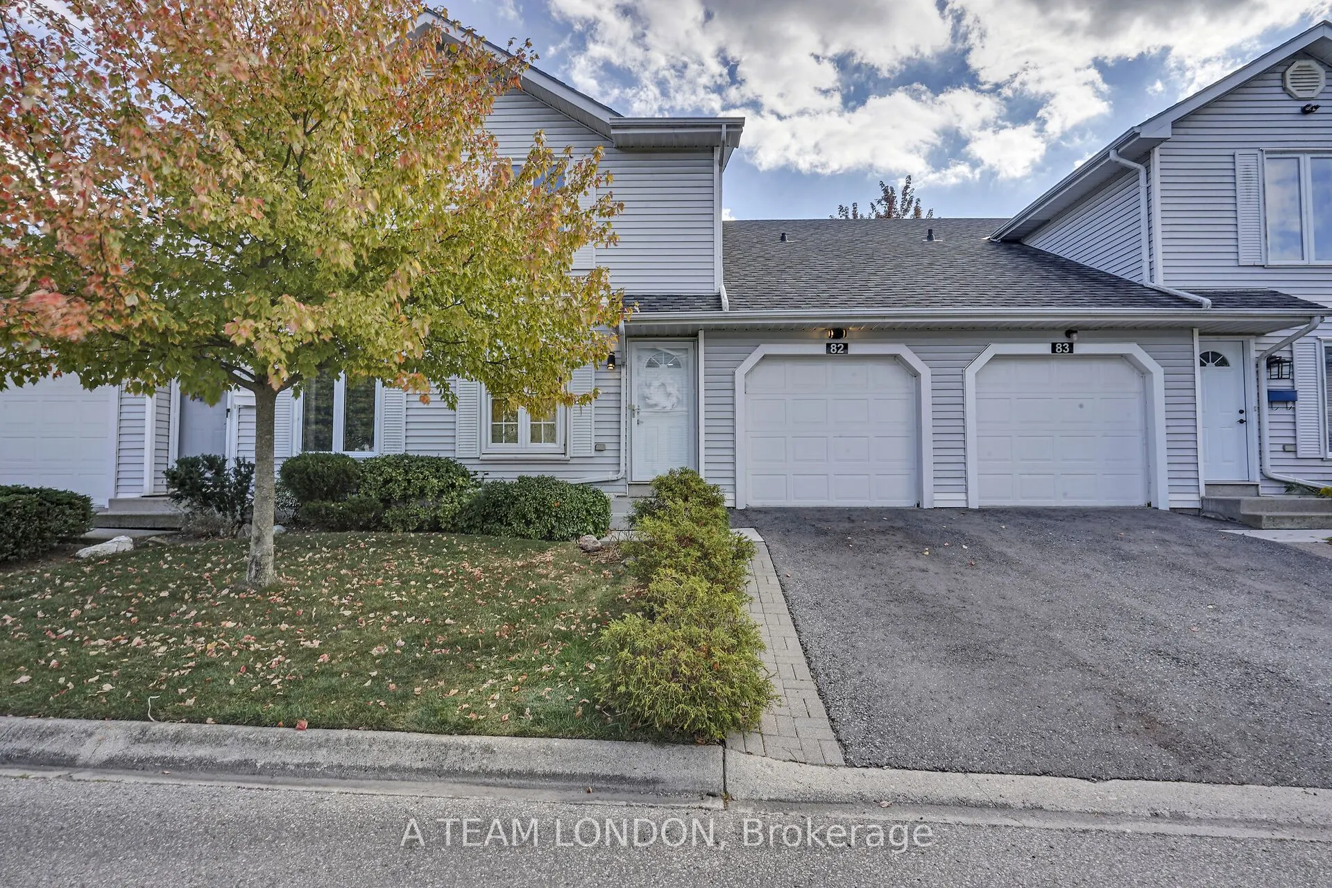 120 Centre Street, #82
