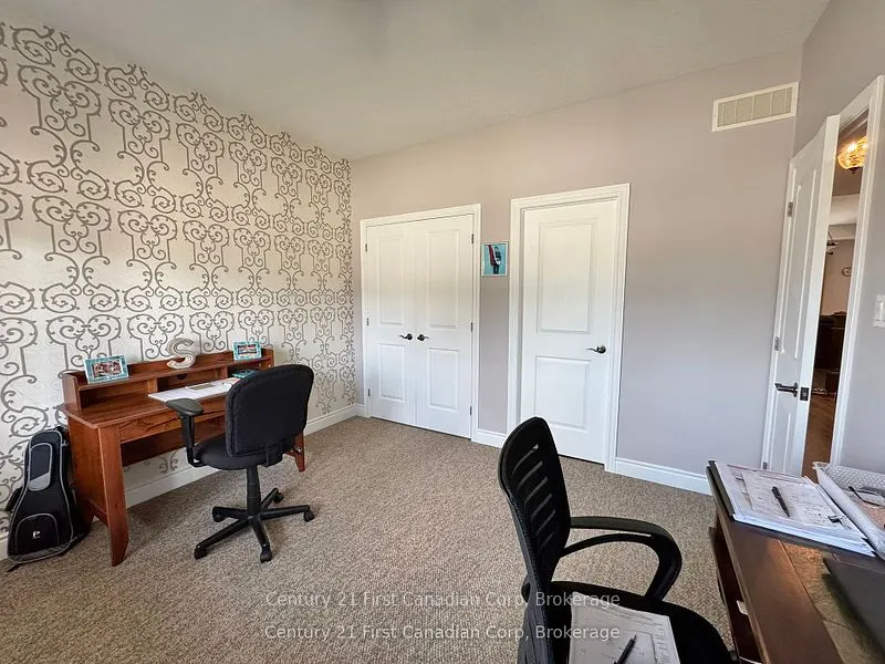 132 Robin Ridge Drive, #7