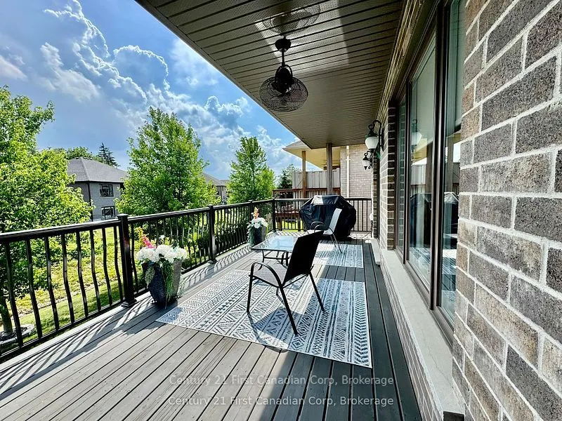 132 Robin Ridge Drive, #7