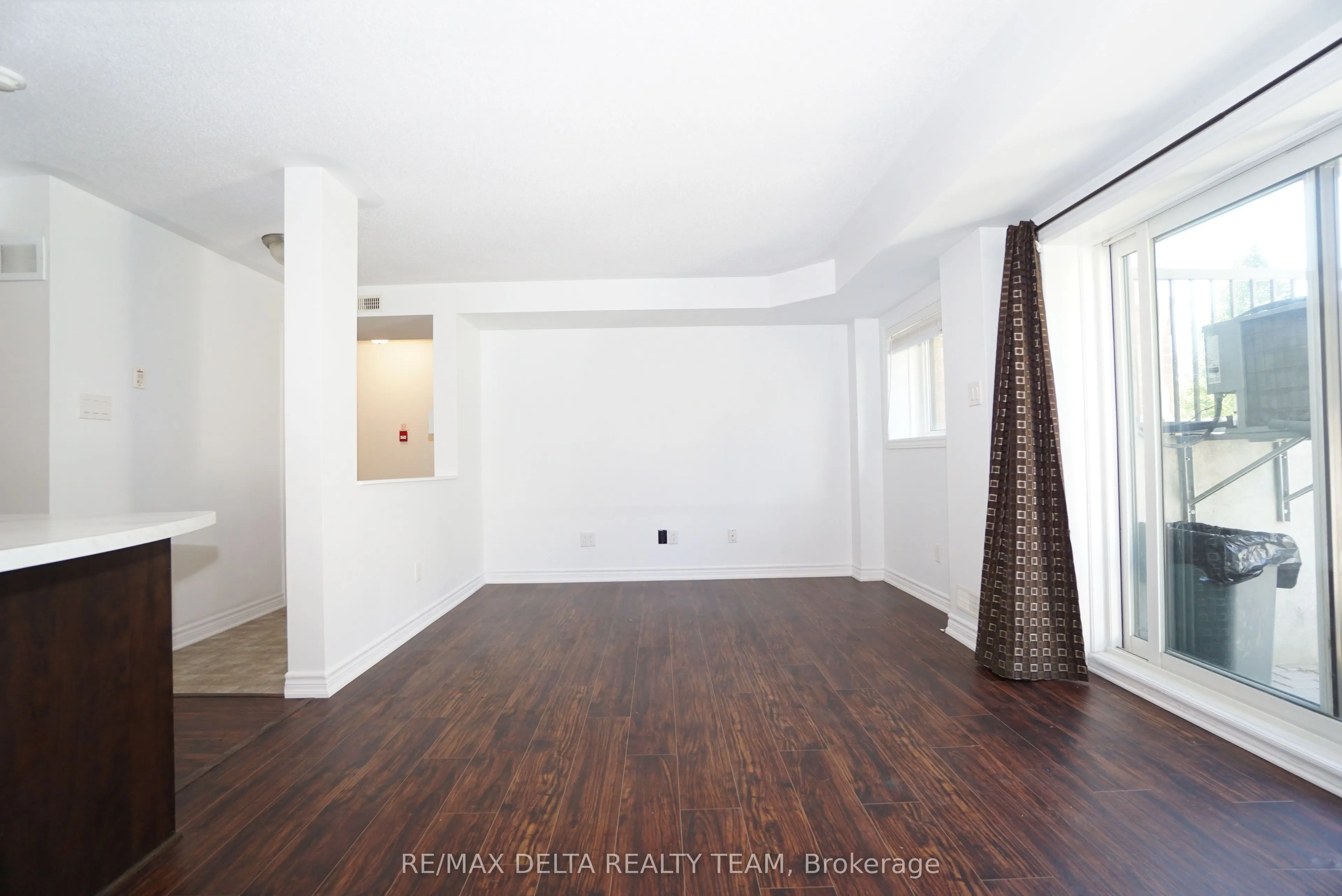 175 Bluestone Private, #1