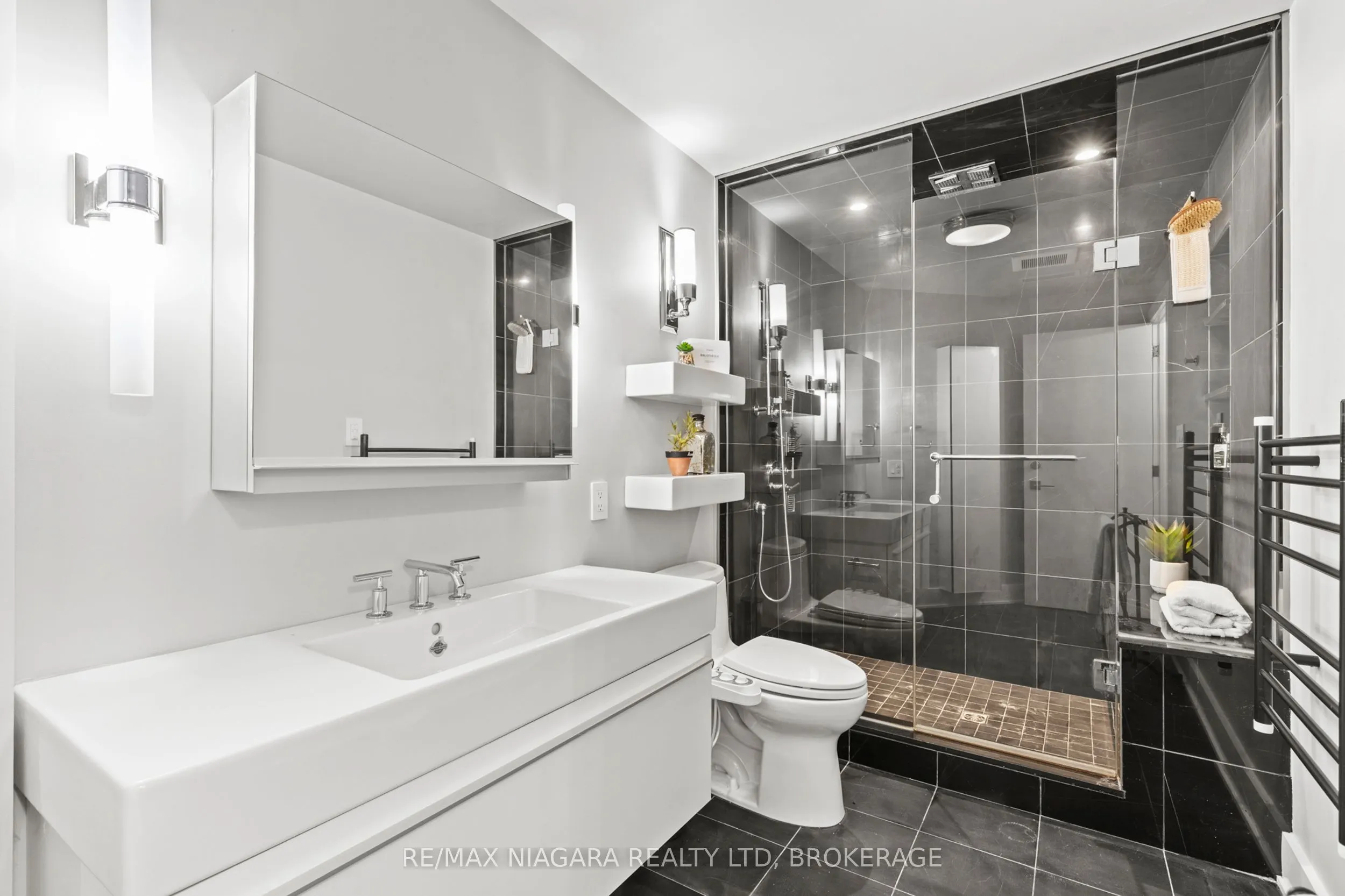 358C MARTINDALE Road
