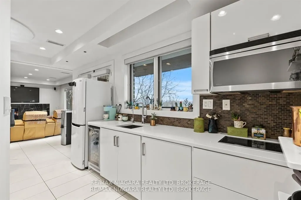 358C MARTINDALE Road