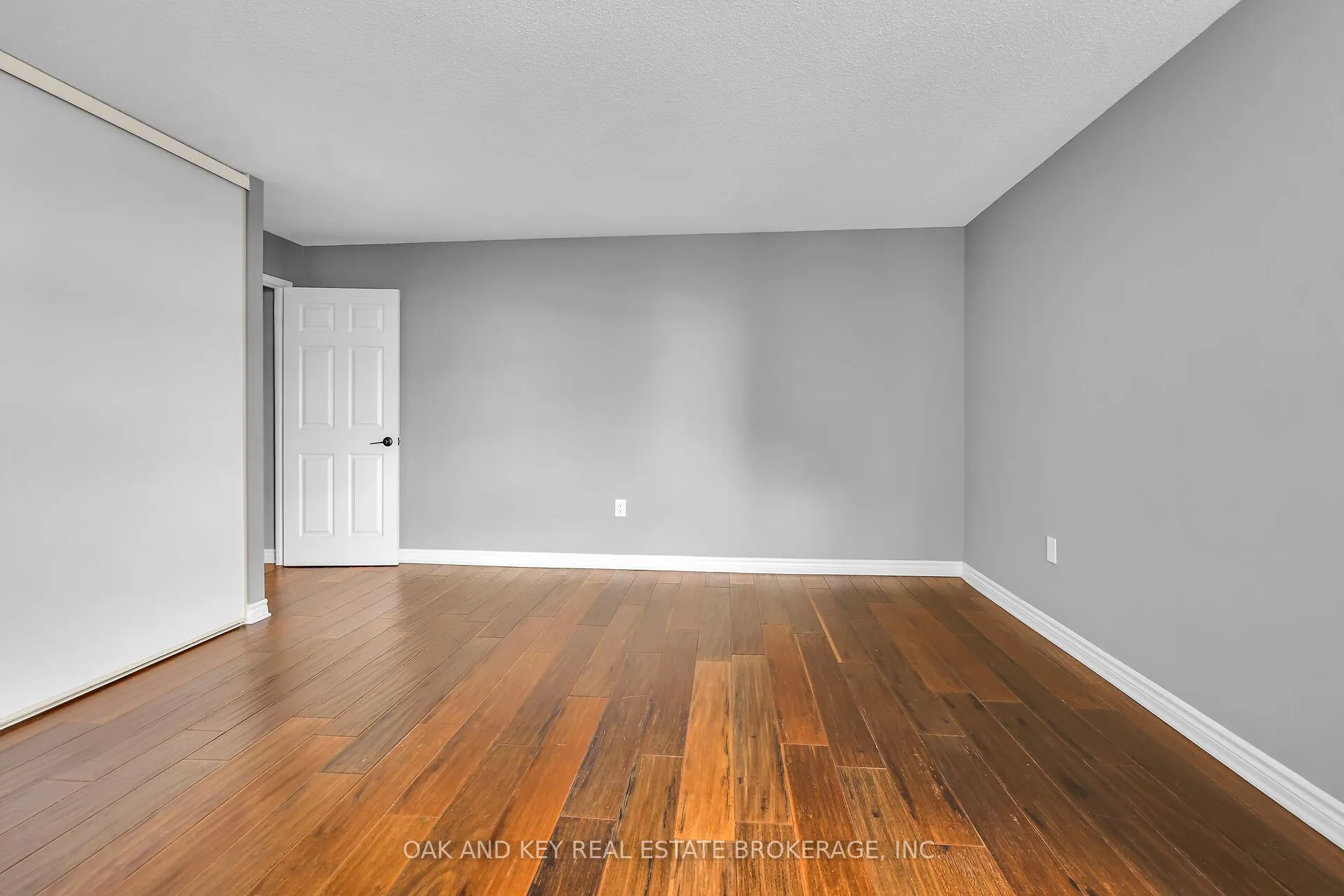 500 Talbot Street, #1404