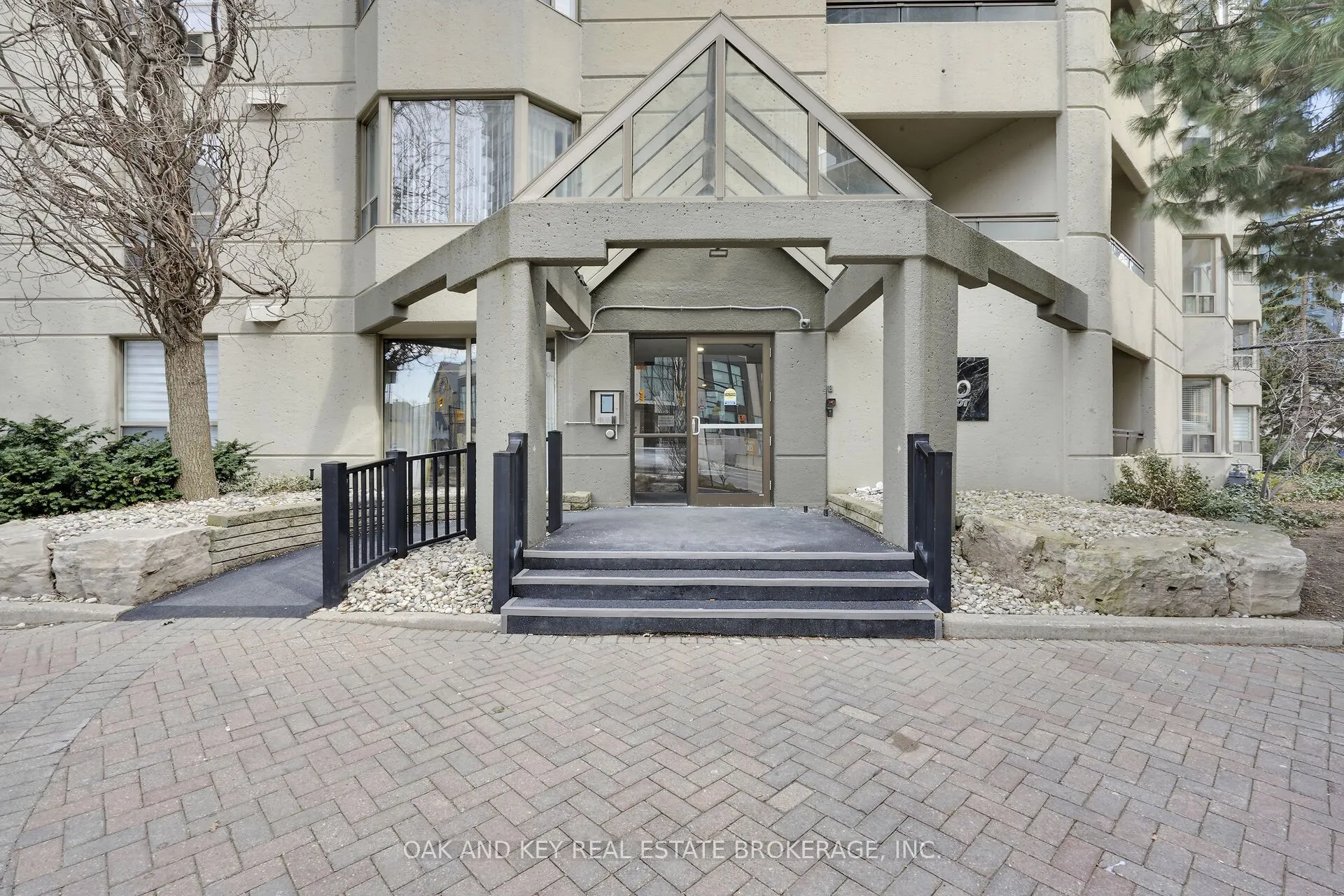 500 Talbot Street, #1404