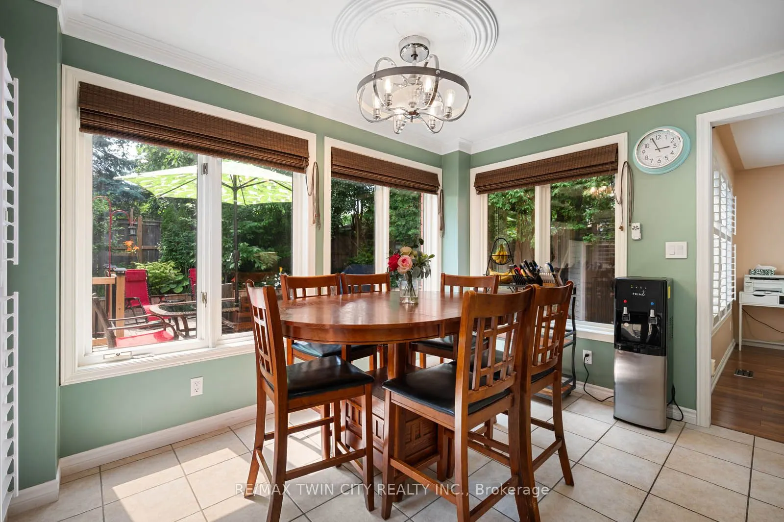 7 Chandos Drive