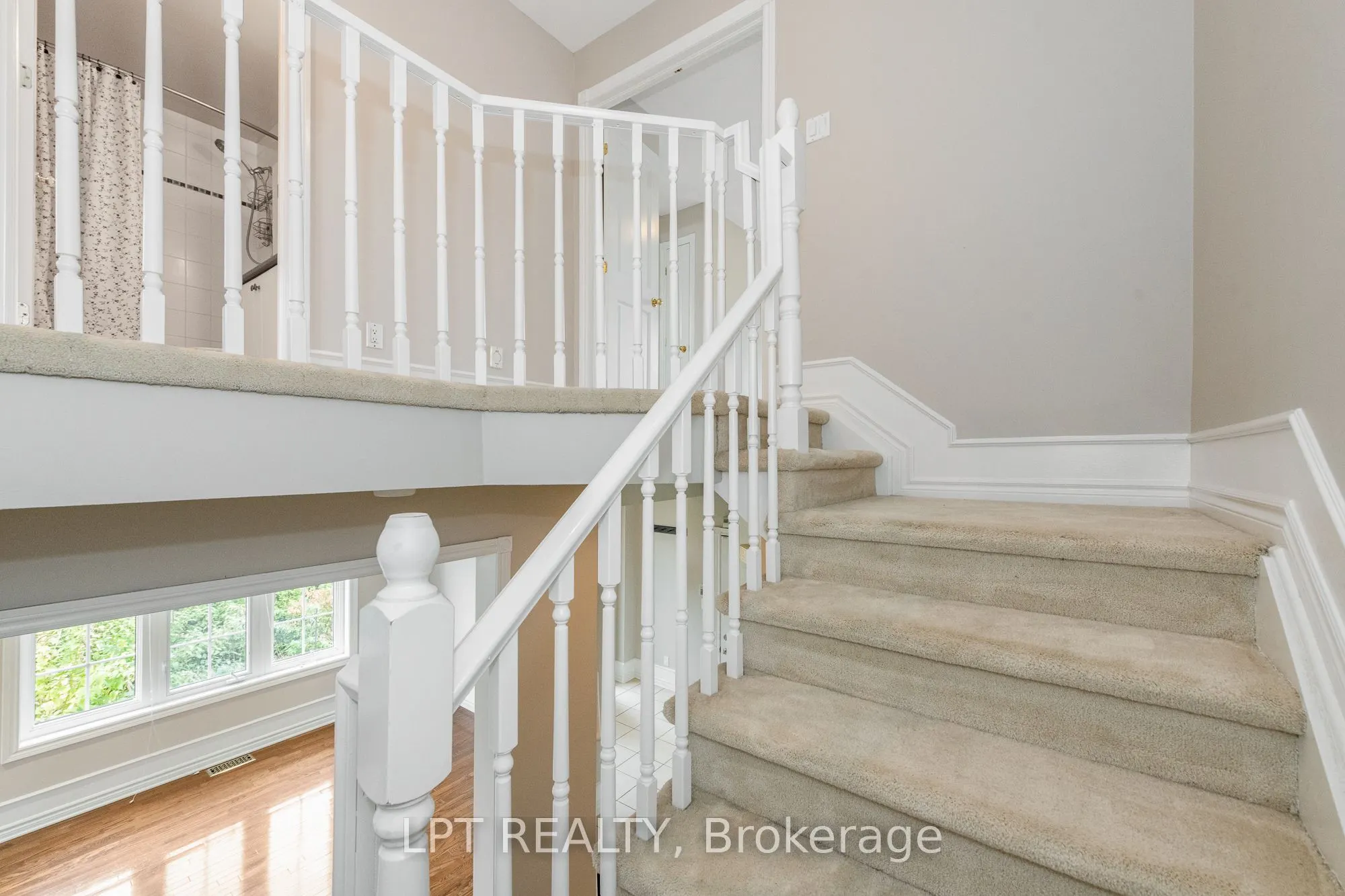 805 Schooner Crescent