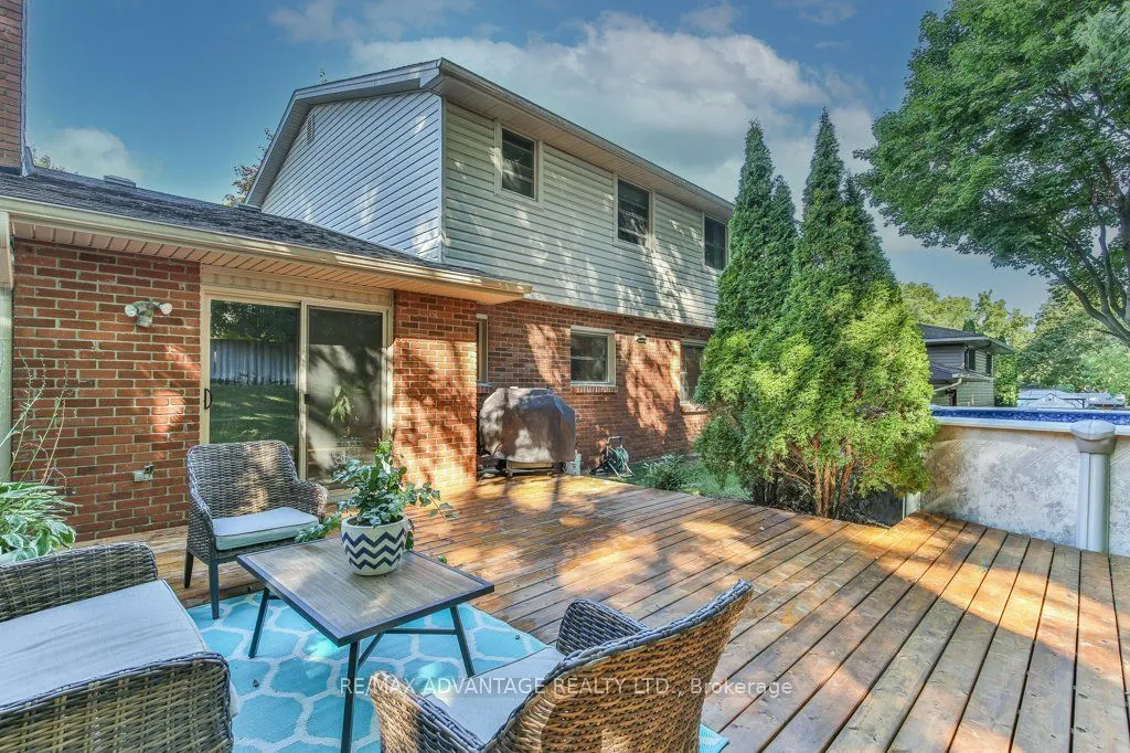 70 Fairlane Road