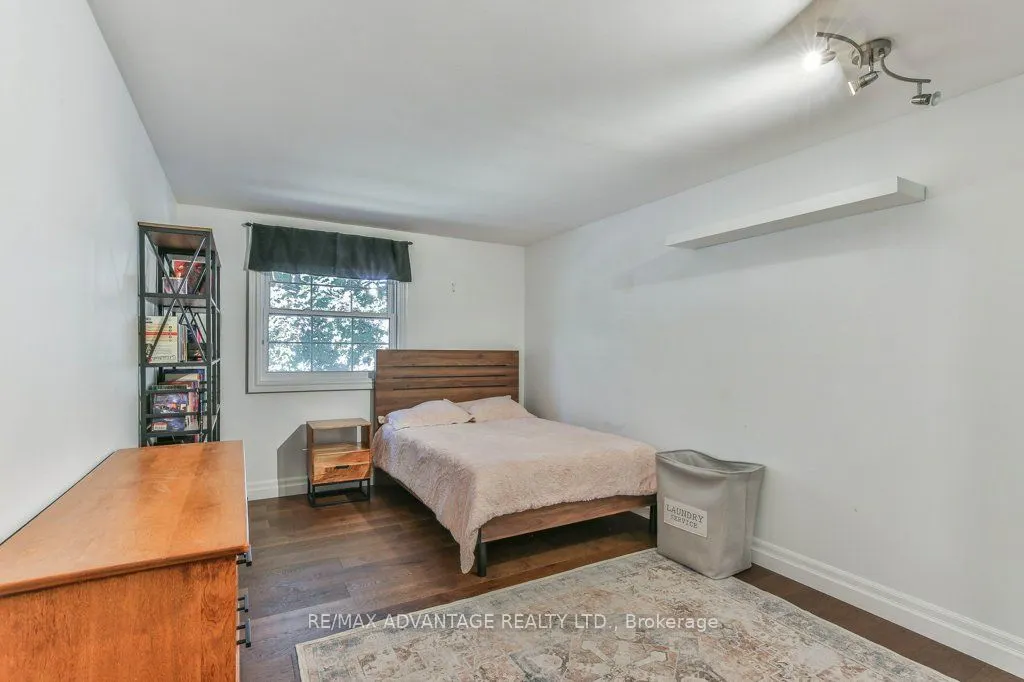 70 Fairlane Road
