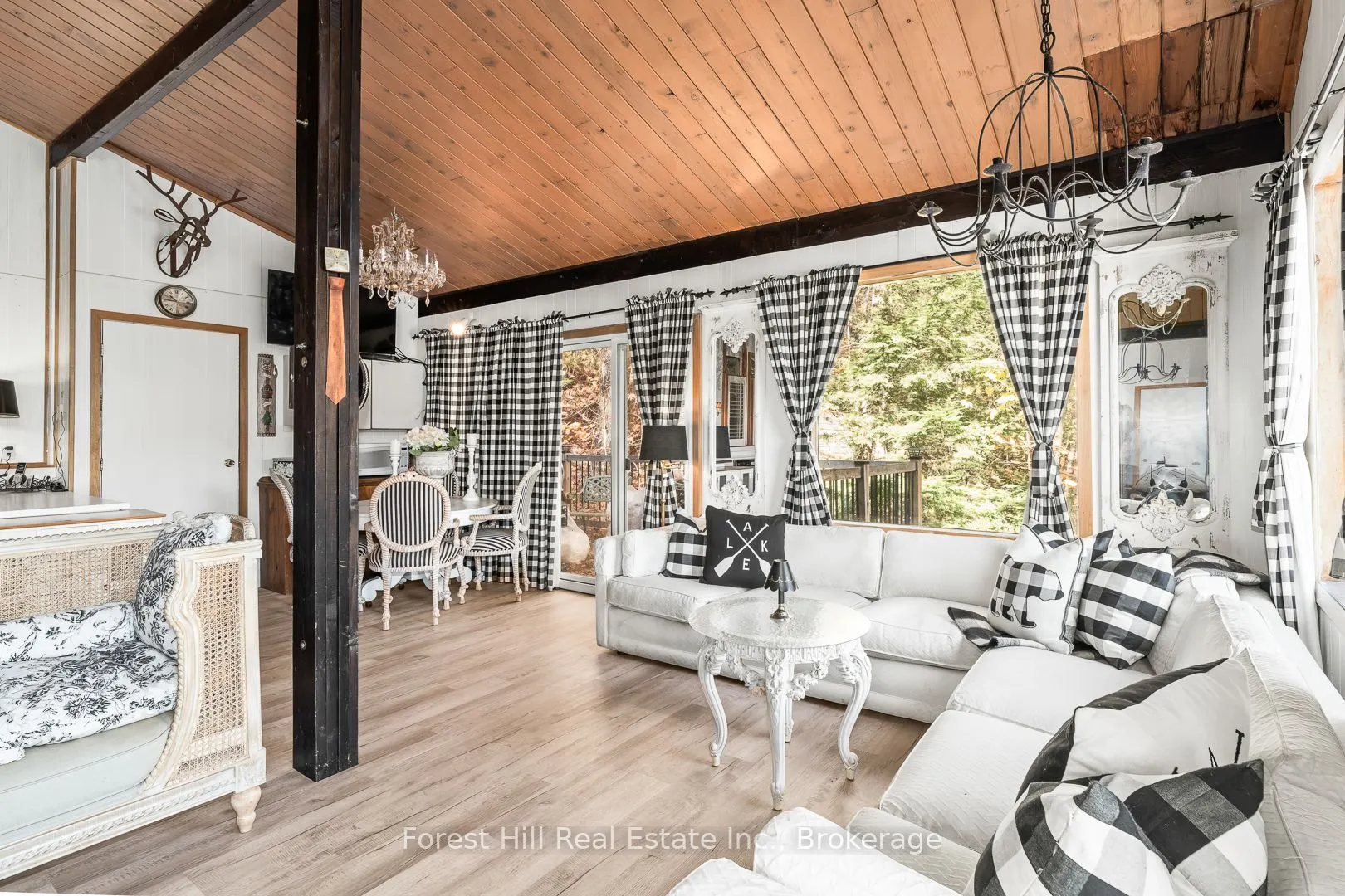 1187 Ivy Lane