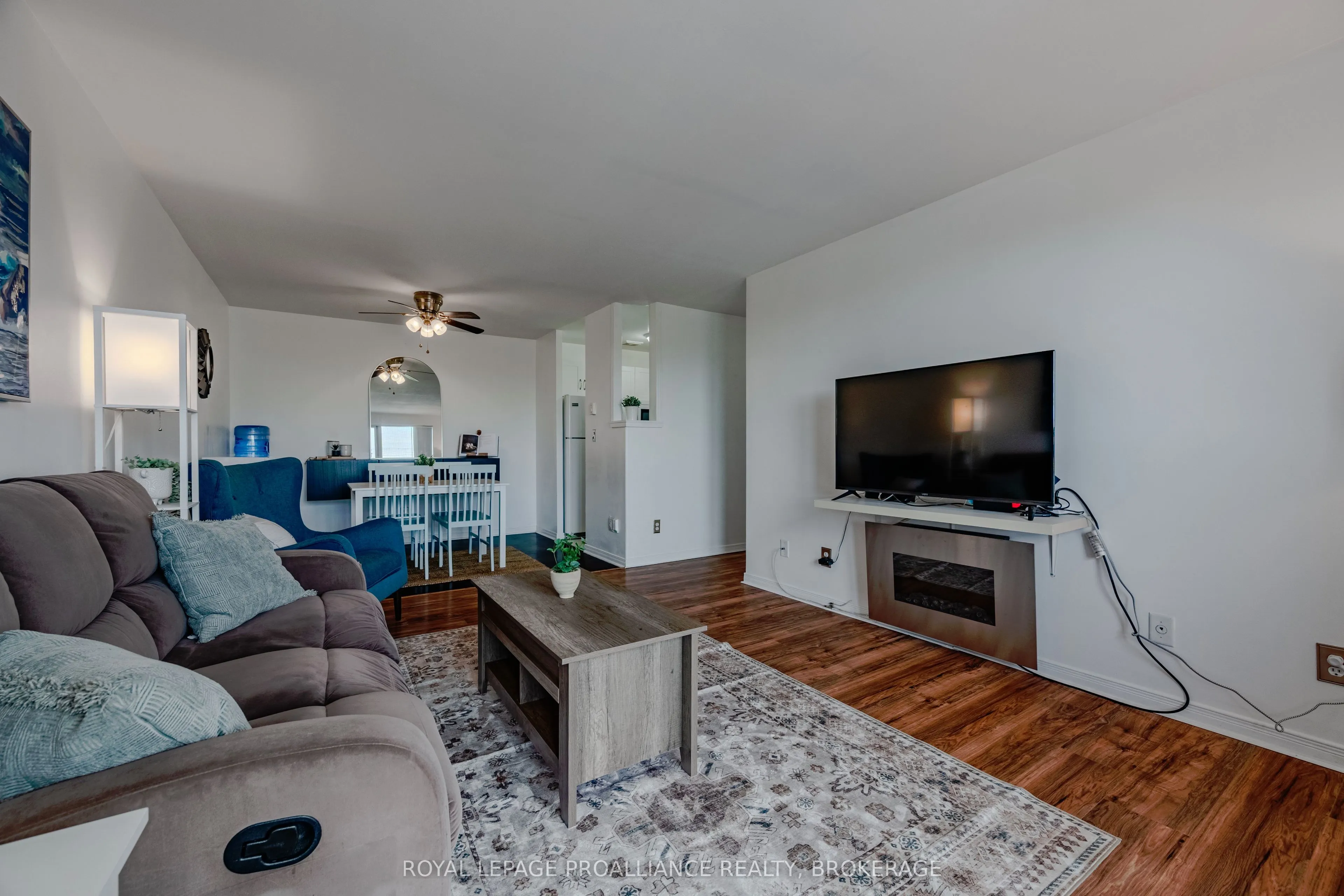 17 Eldon Hall Place, #510
