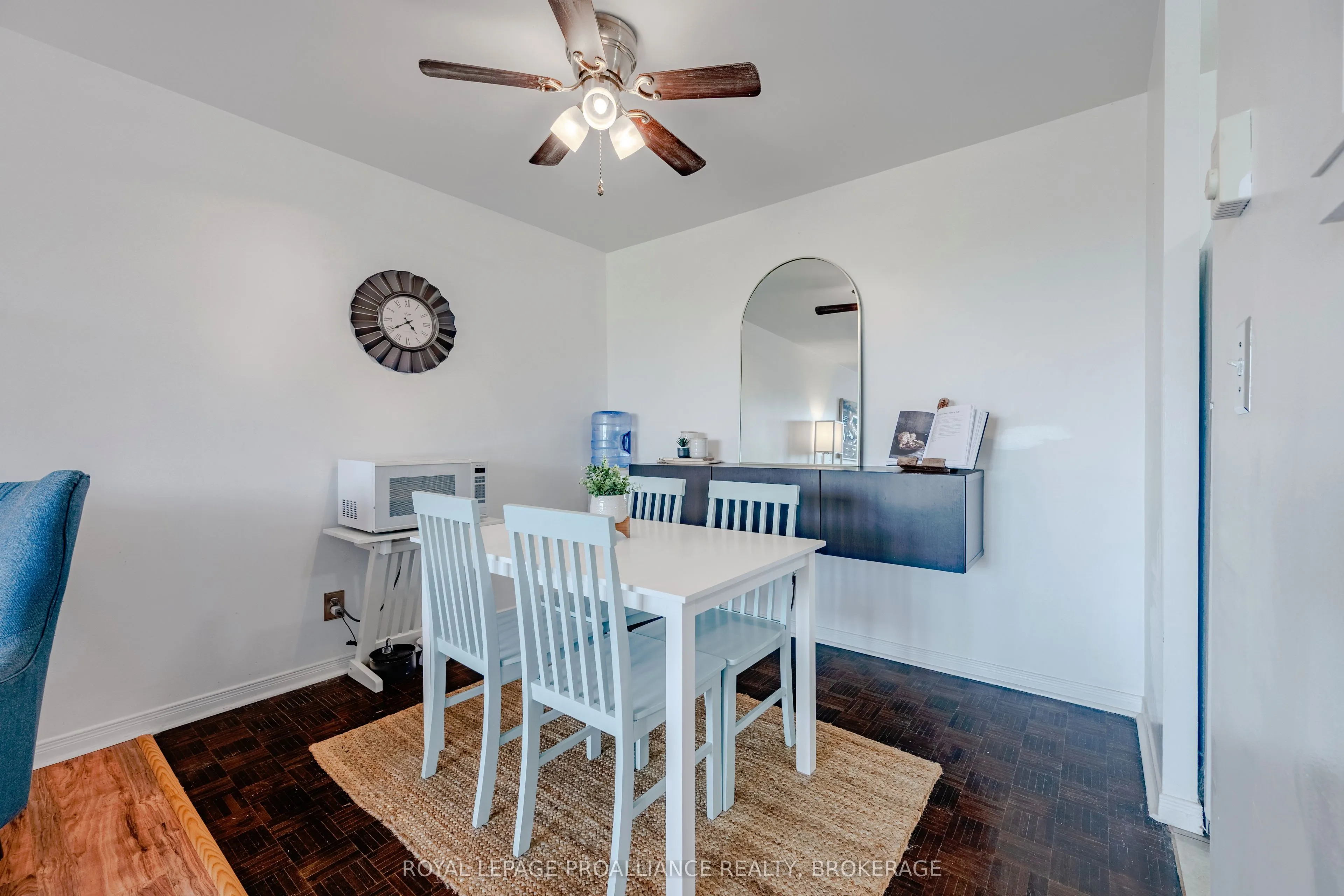 17 Eldon Hall Place, #510