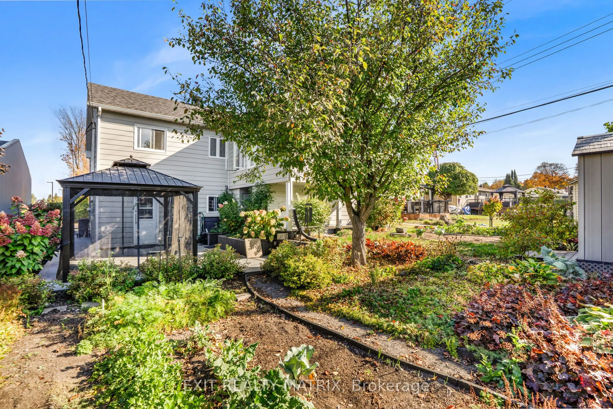 1124 Ghislain Street