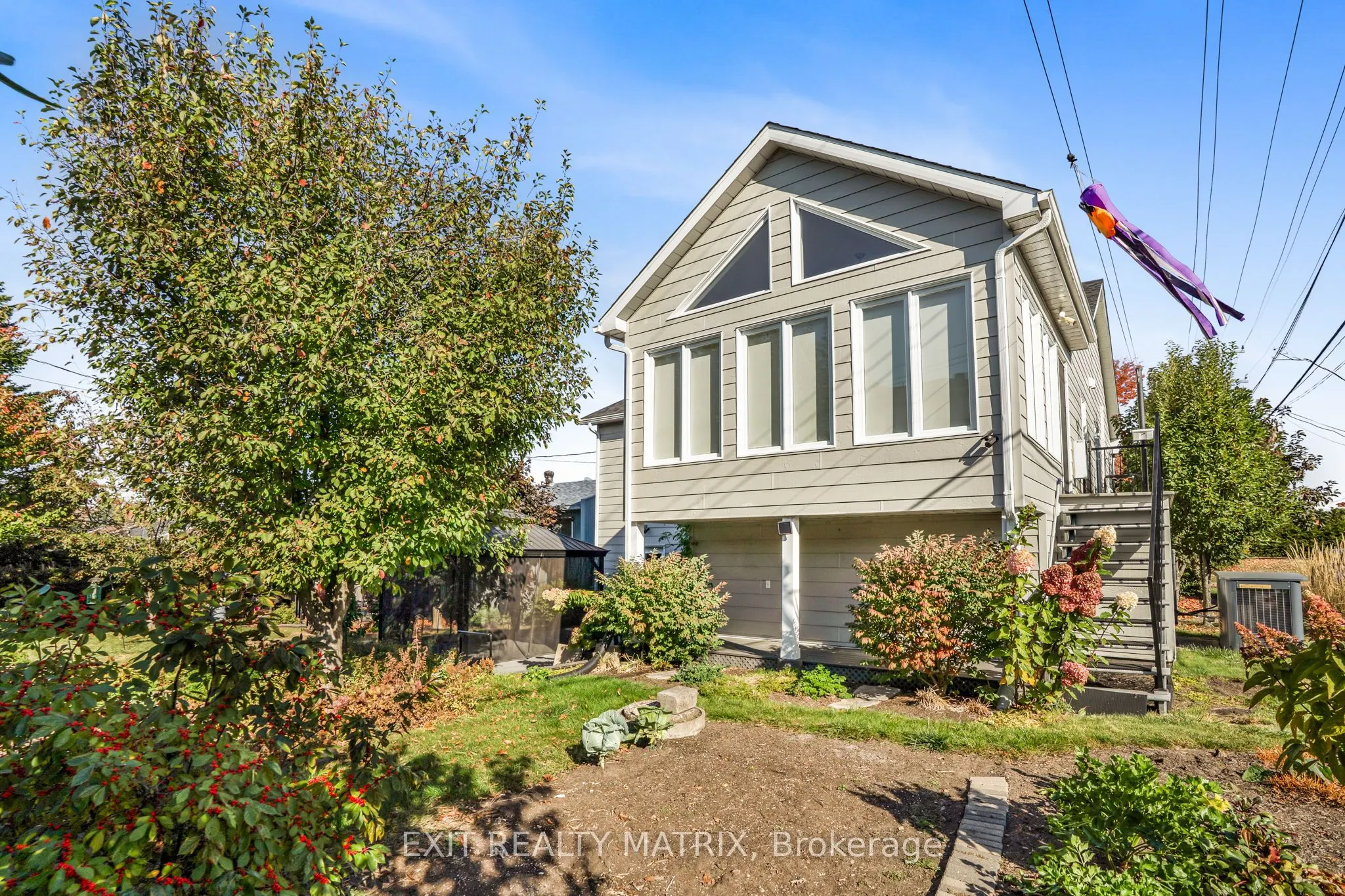 1124 Ghislain Street