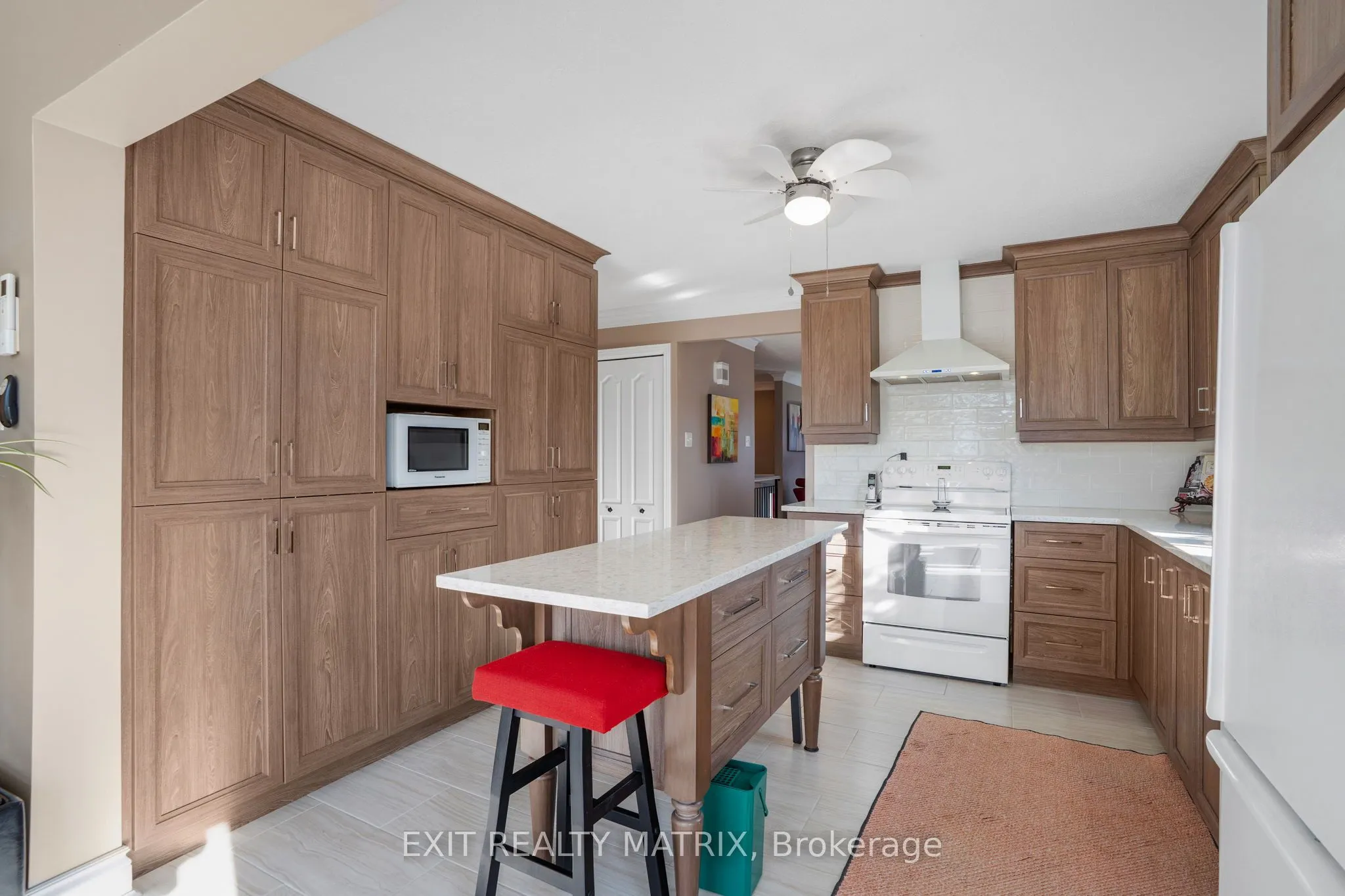 1124 Ghislain Street