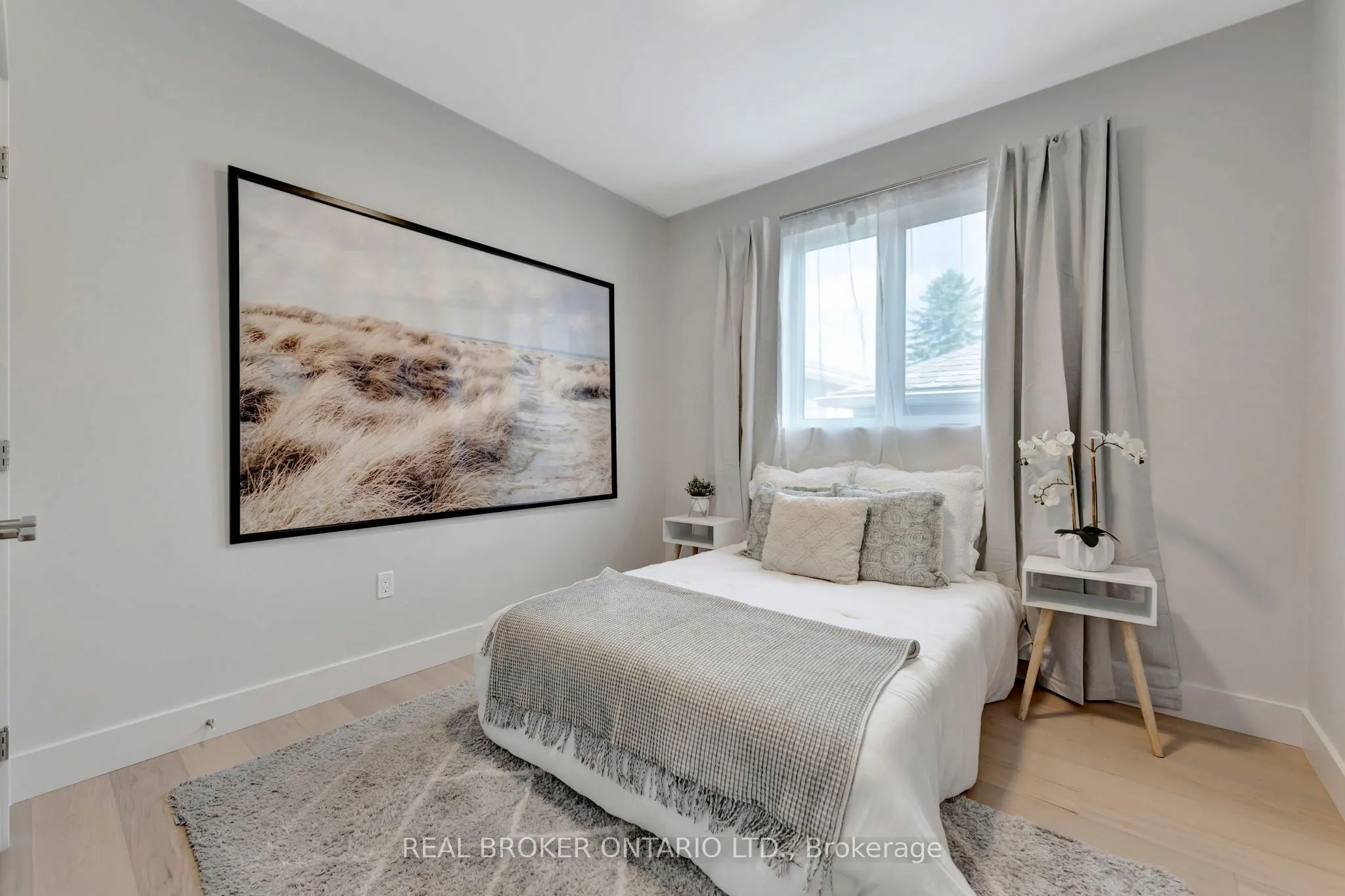 128 Lisgar Avenue