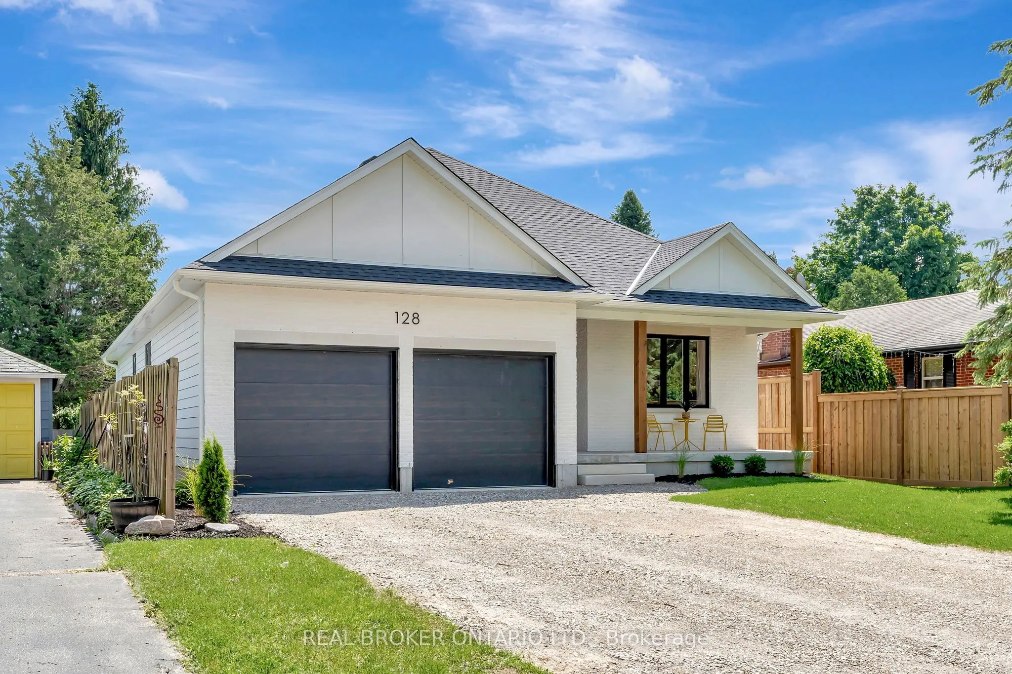 128 Lisgar Avenue