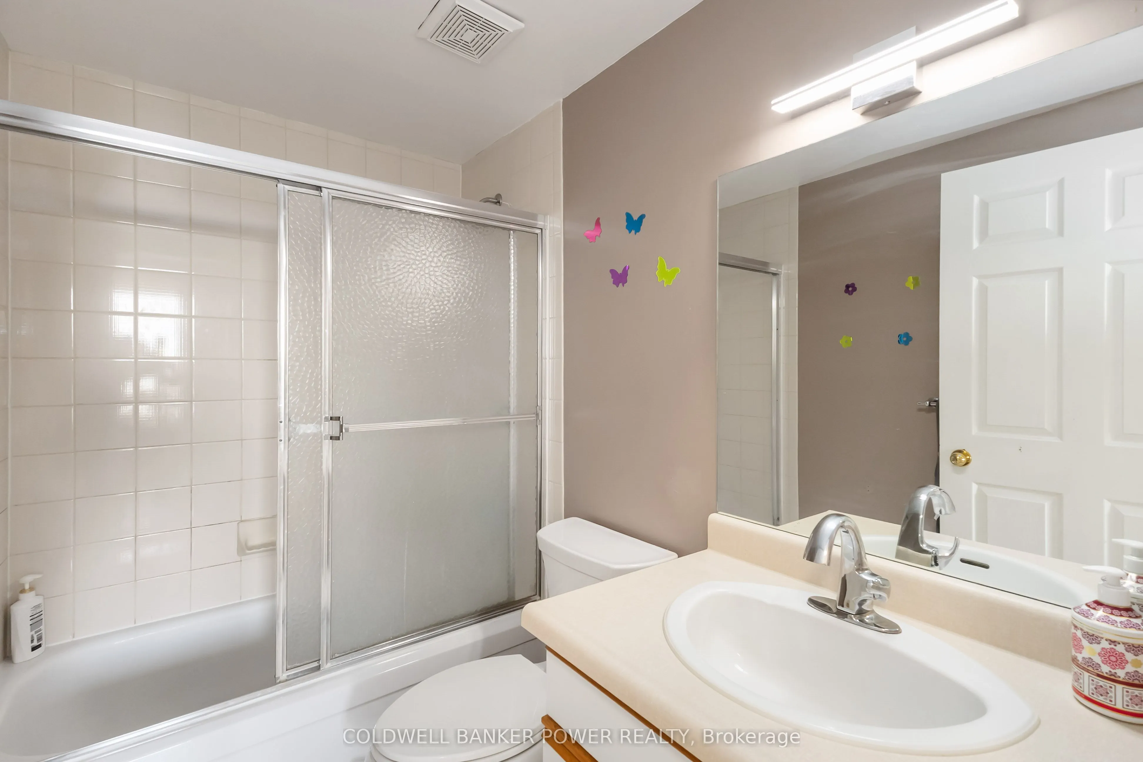 744 Wonderland Road S, #606