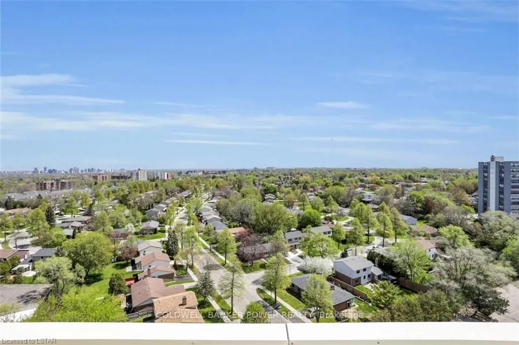 744 Wonderland Road S, #606