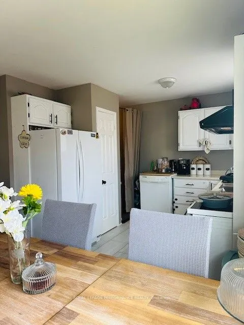 395 Thirteenth Street W