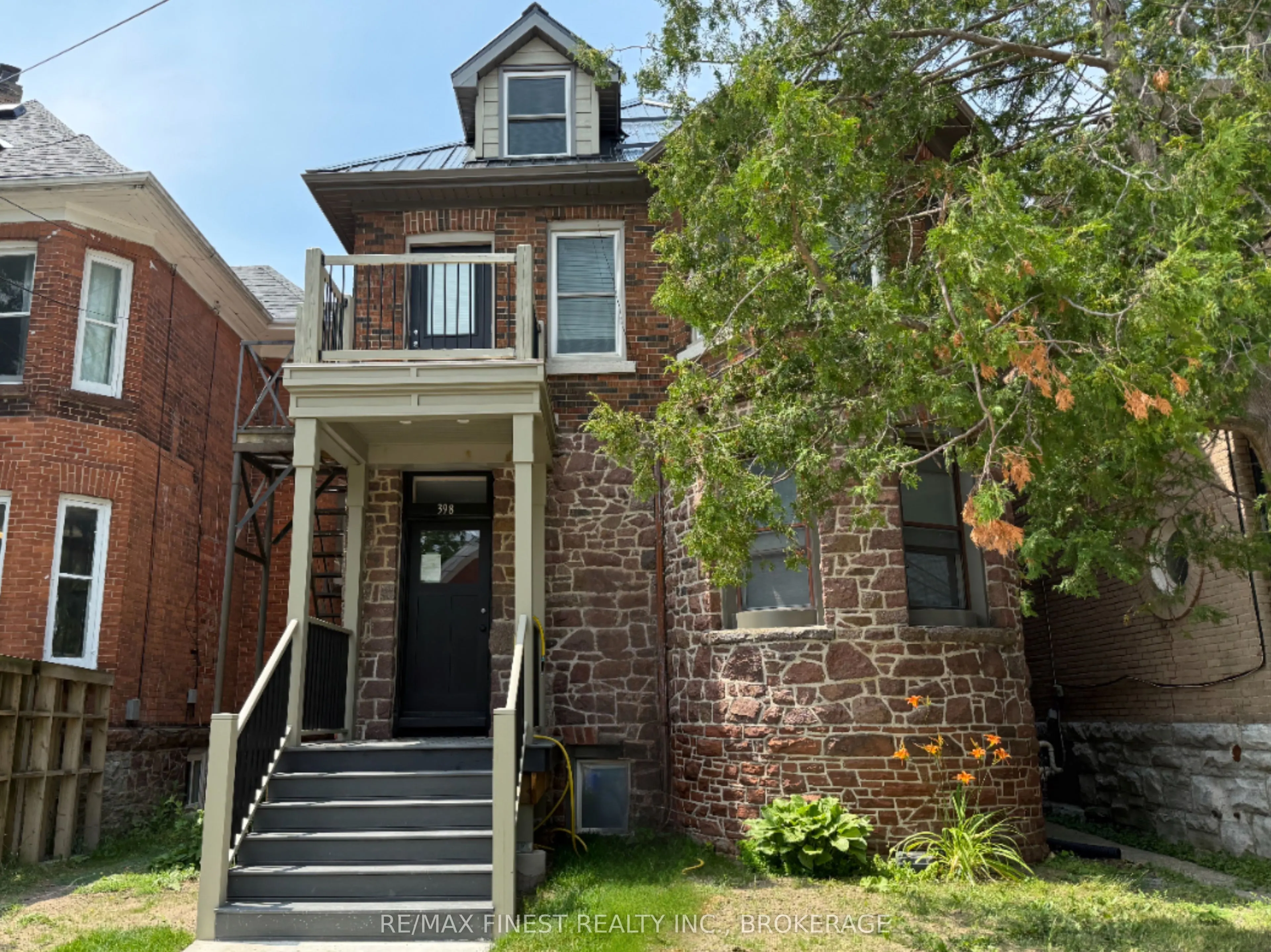 398 Alfred Street