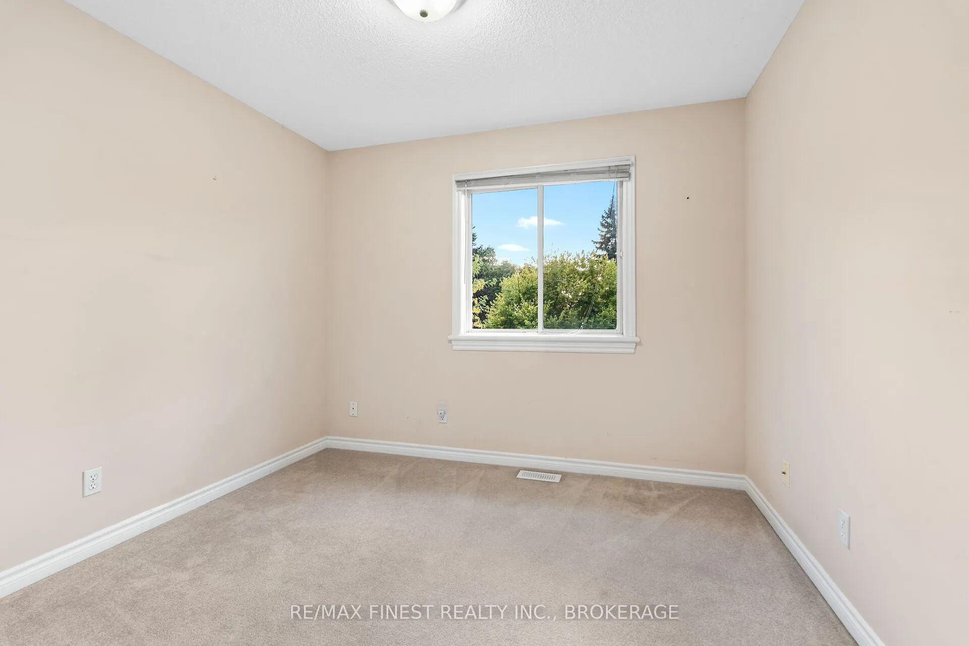698 MacLean Court