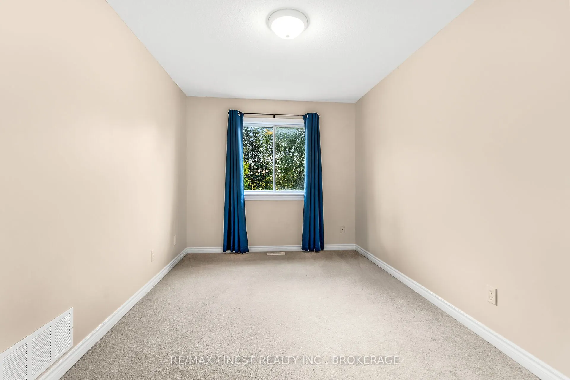 698 MacLean Court