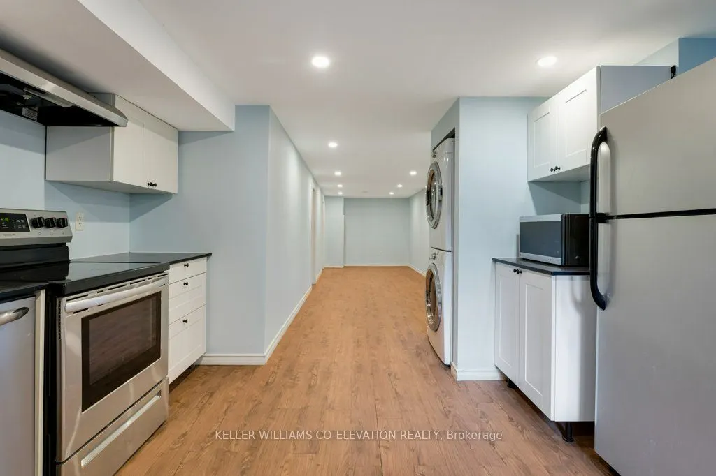 14 Minto Avenue