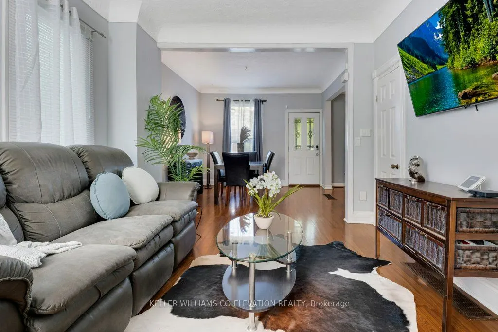 14 Minto Avenue