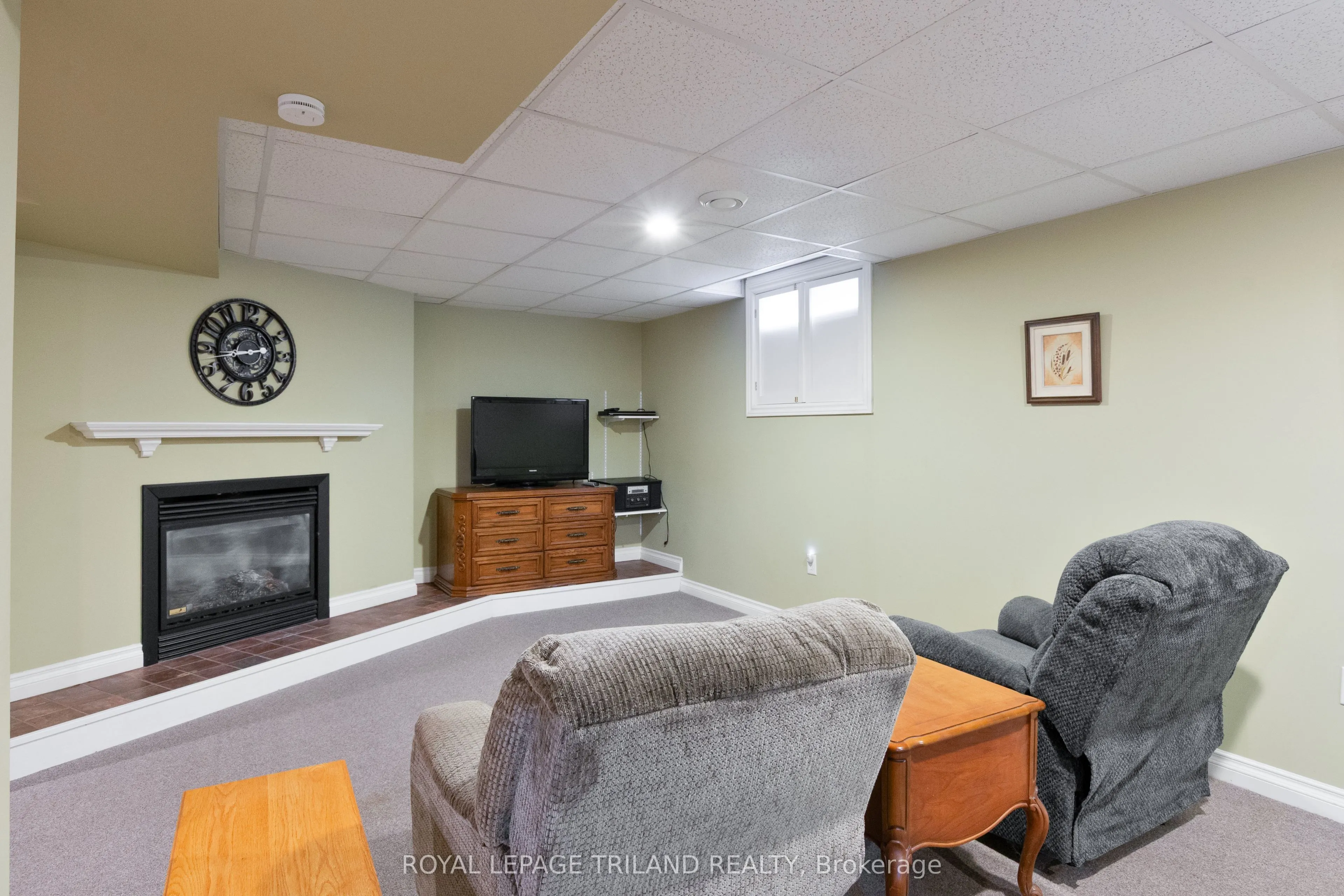 725 St Stephens Drive