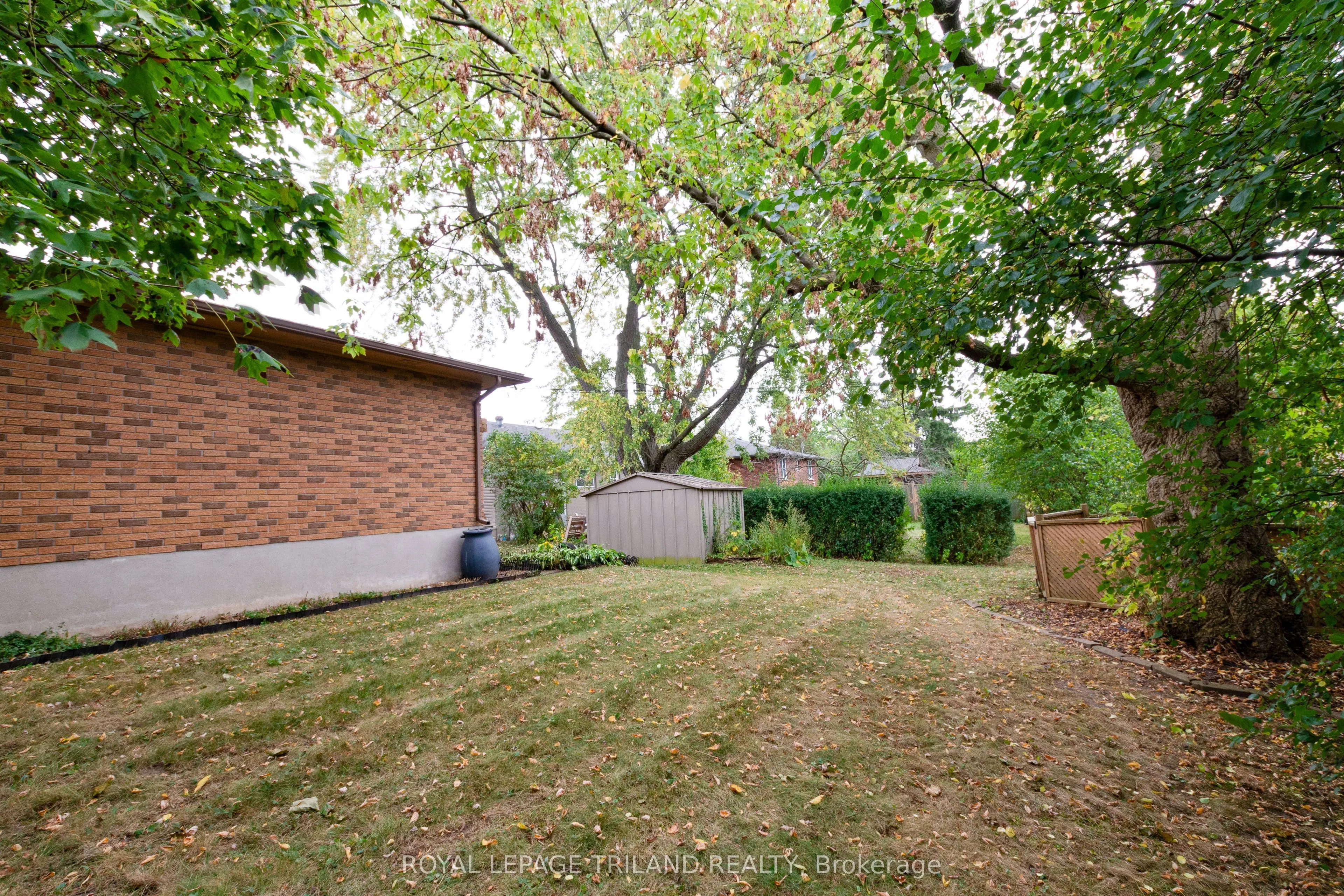 725 St Stephens Drive
