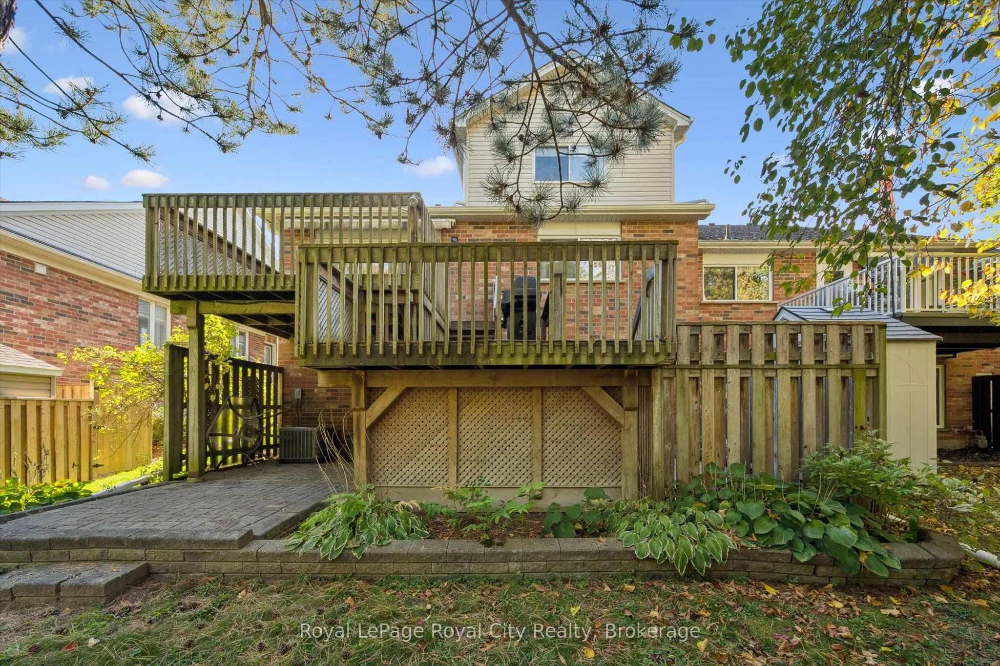99 Schroder Crescent