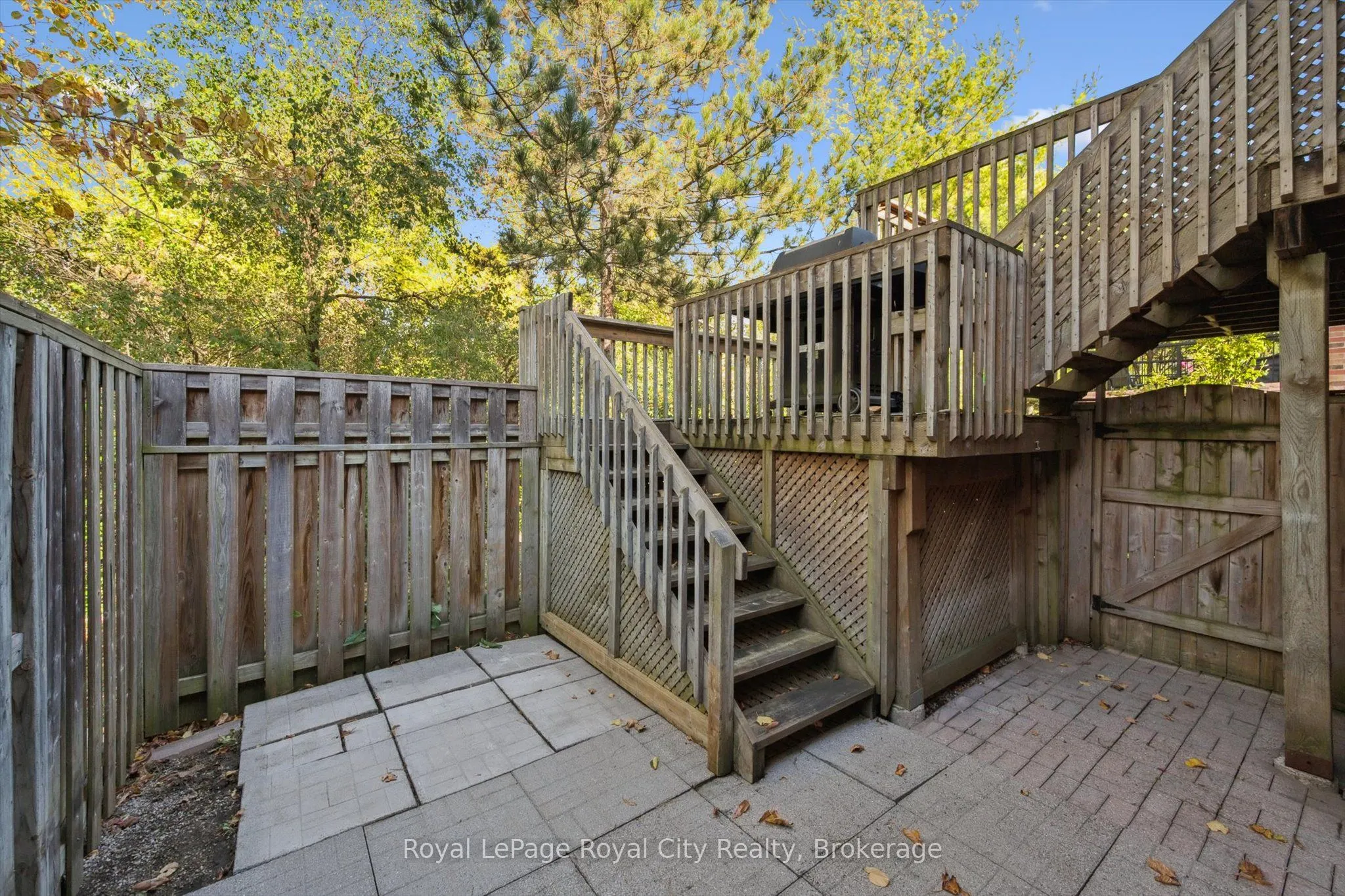 99 Schroder Crescent