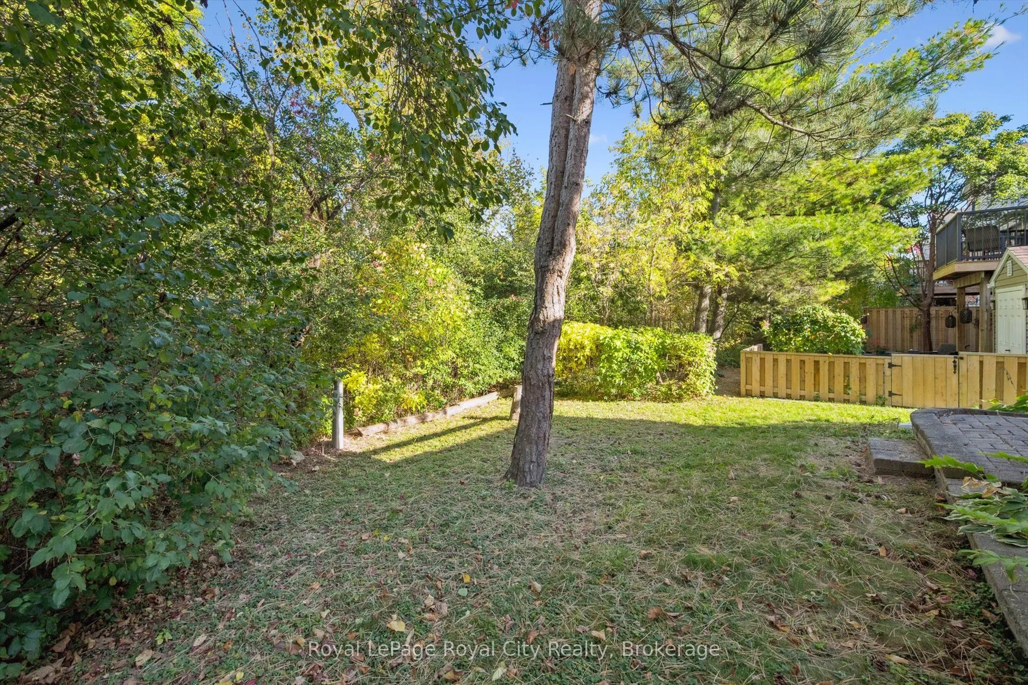 99 Schroder Crescent