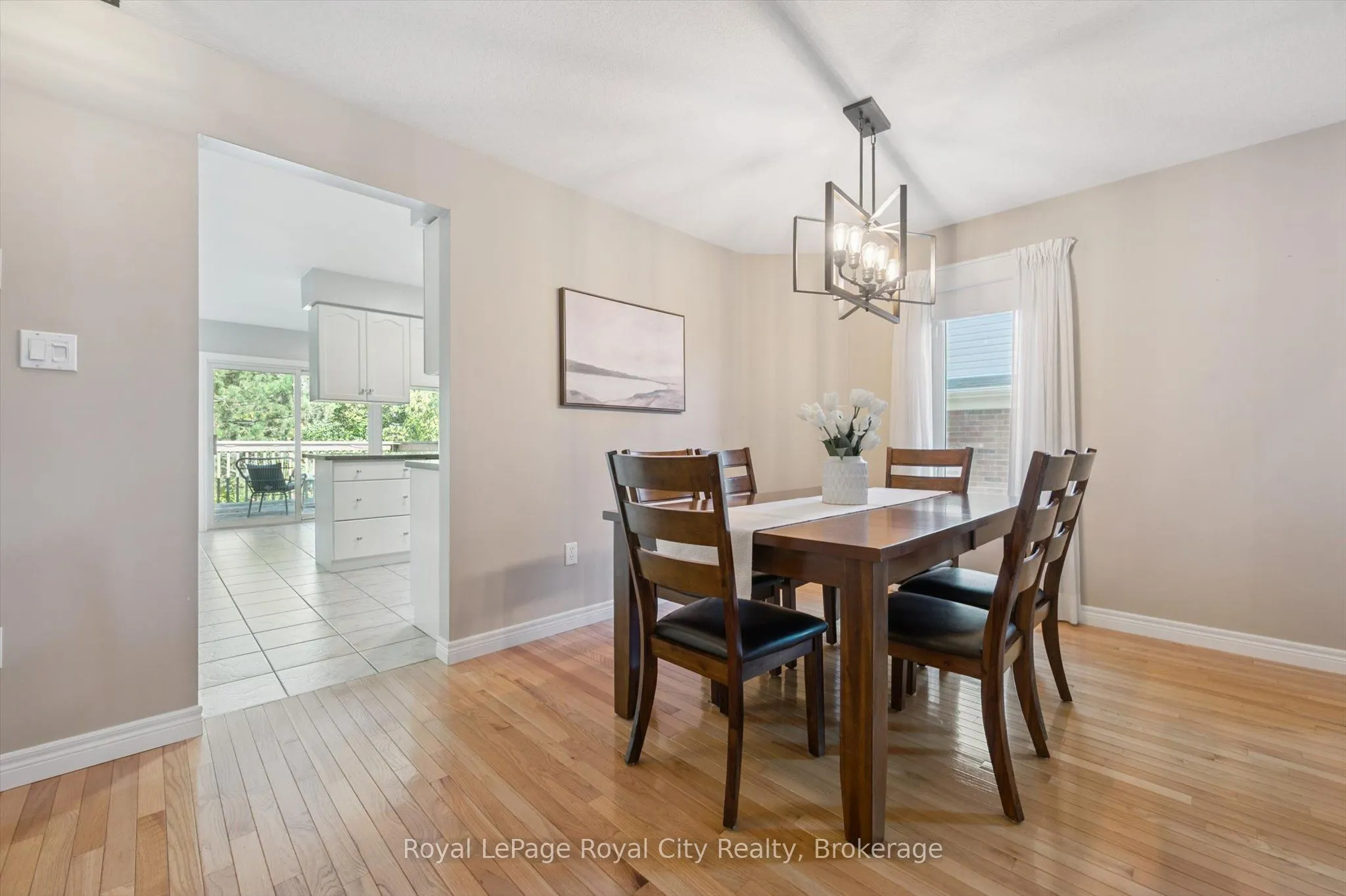 99 Schroder Crescent