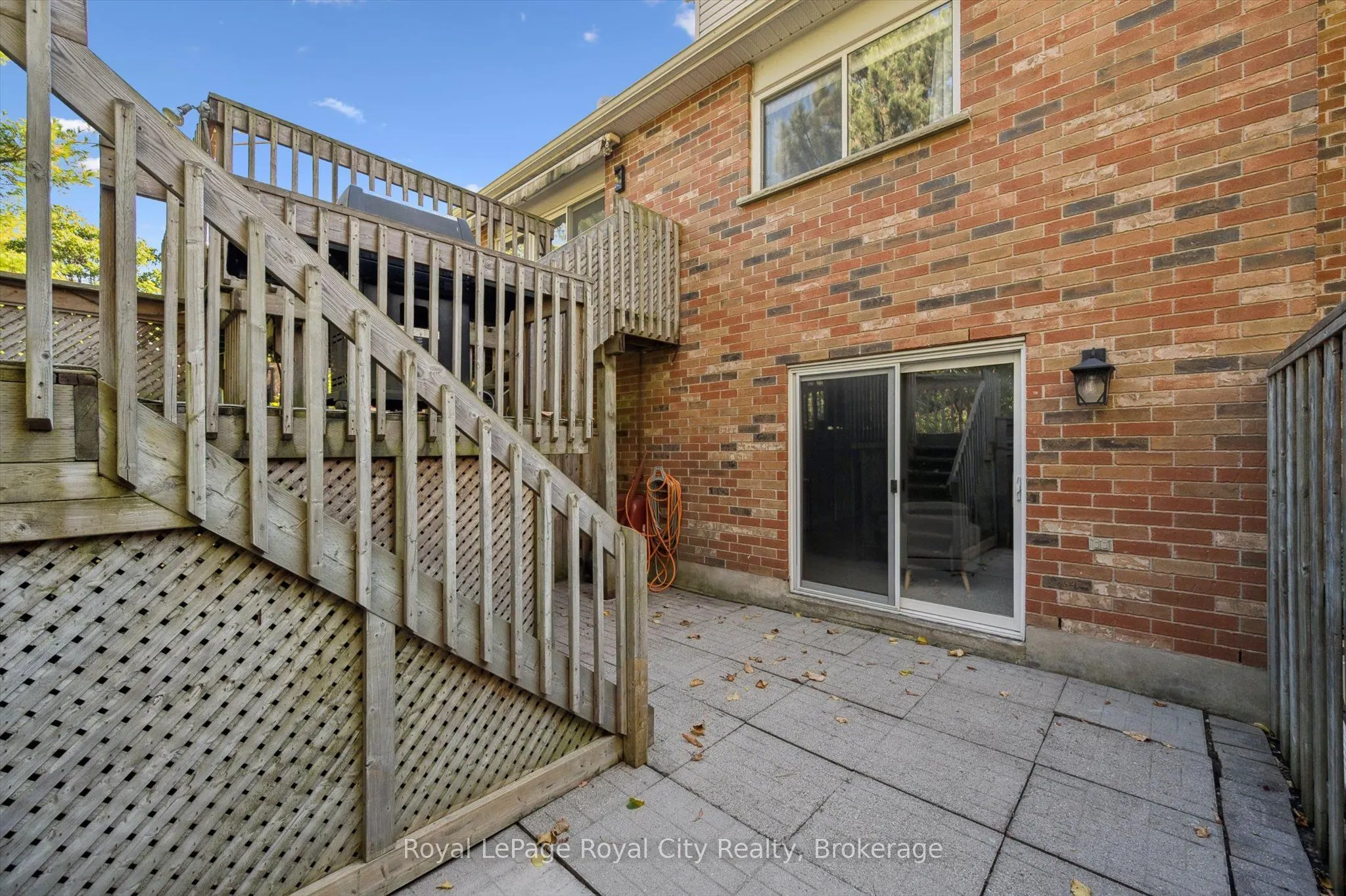 99 Schroder Crescent