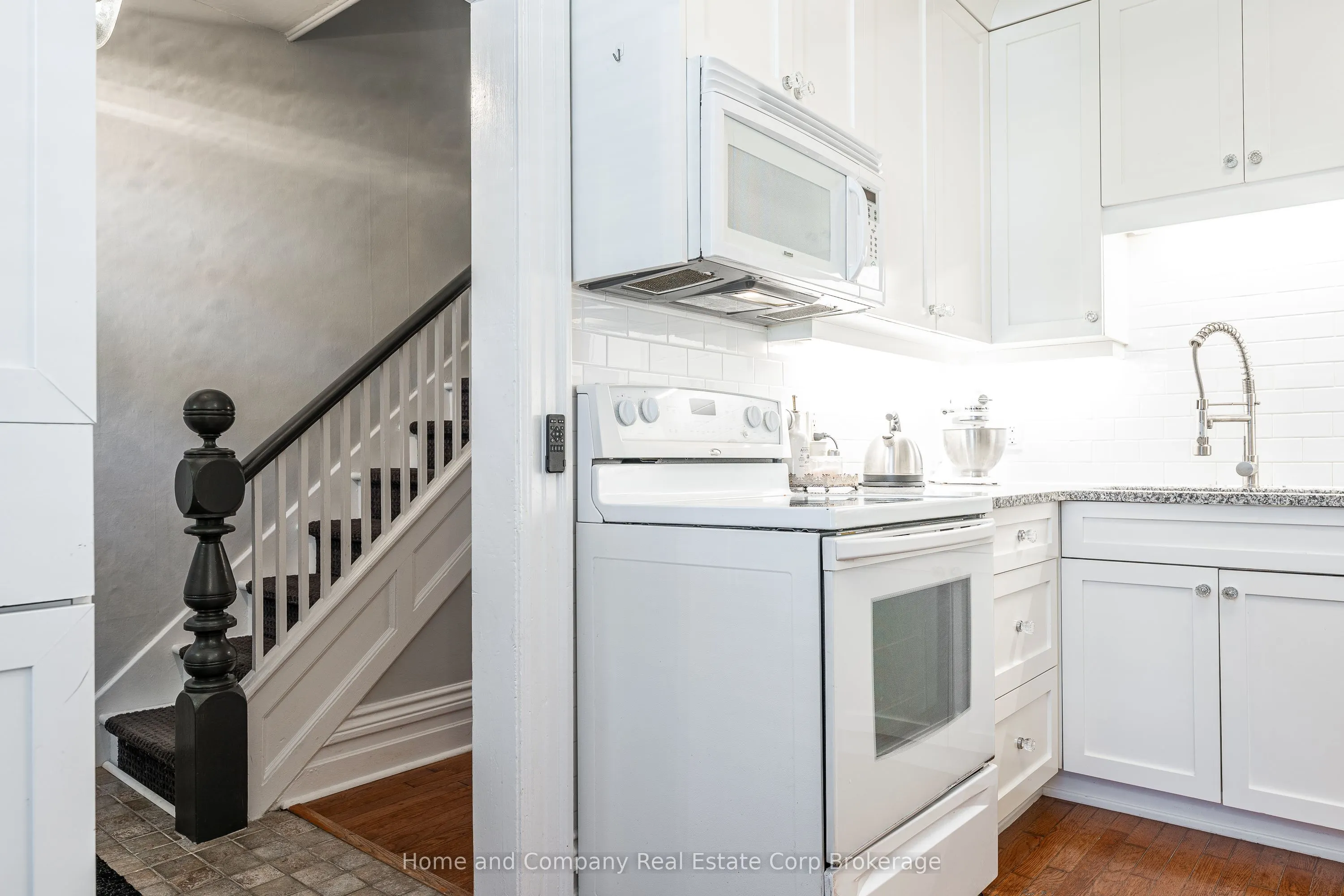 81 Blake Street, #3