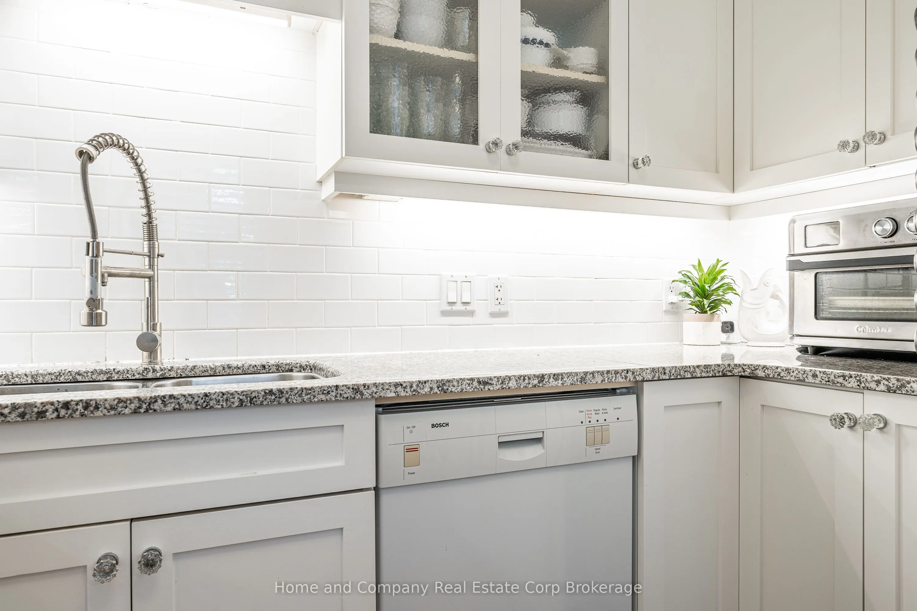 81 Blake Street, #3