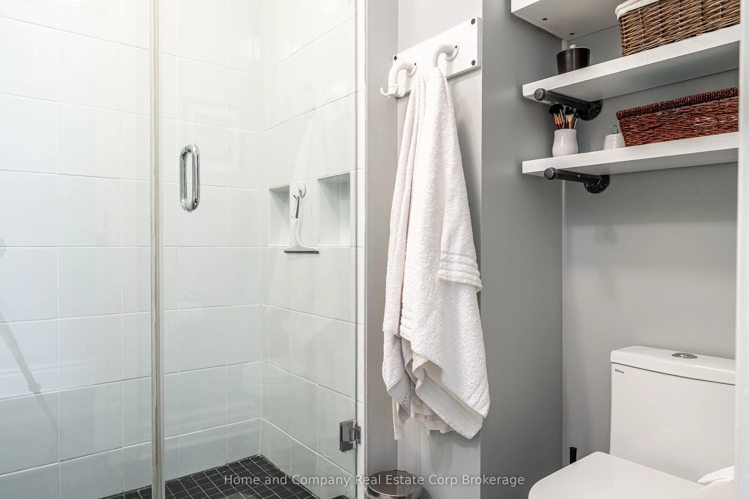 81 Blake Street, #3