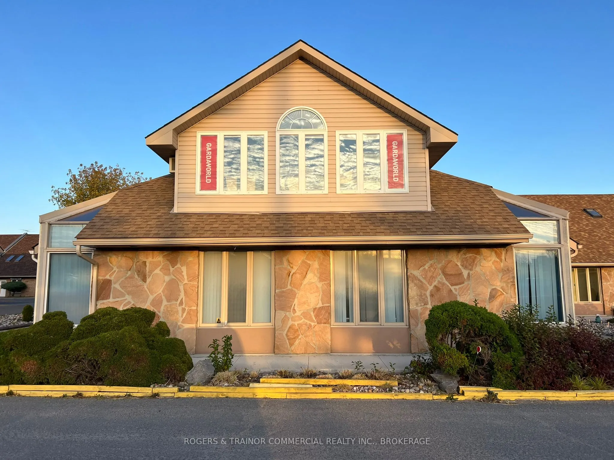 1040 Gardiners Road