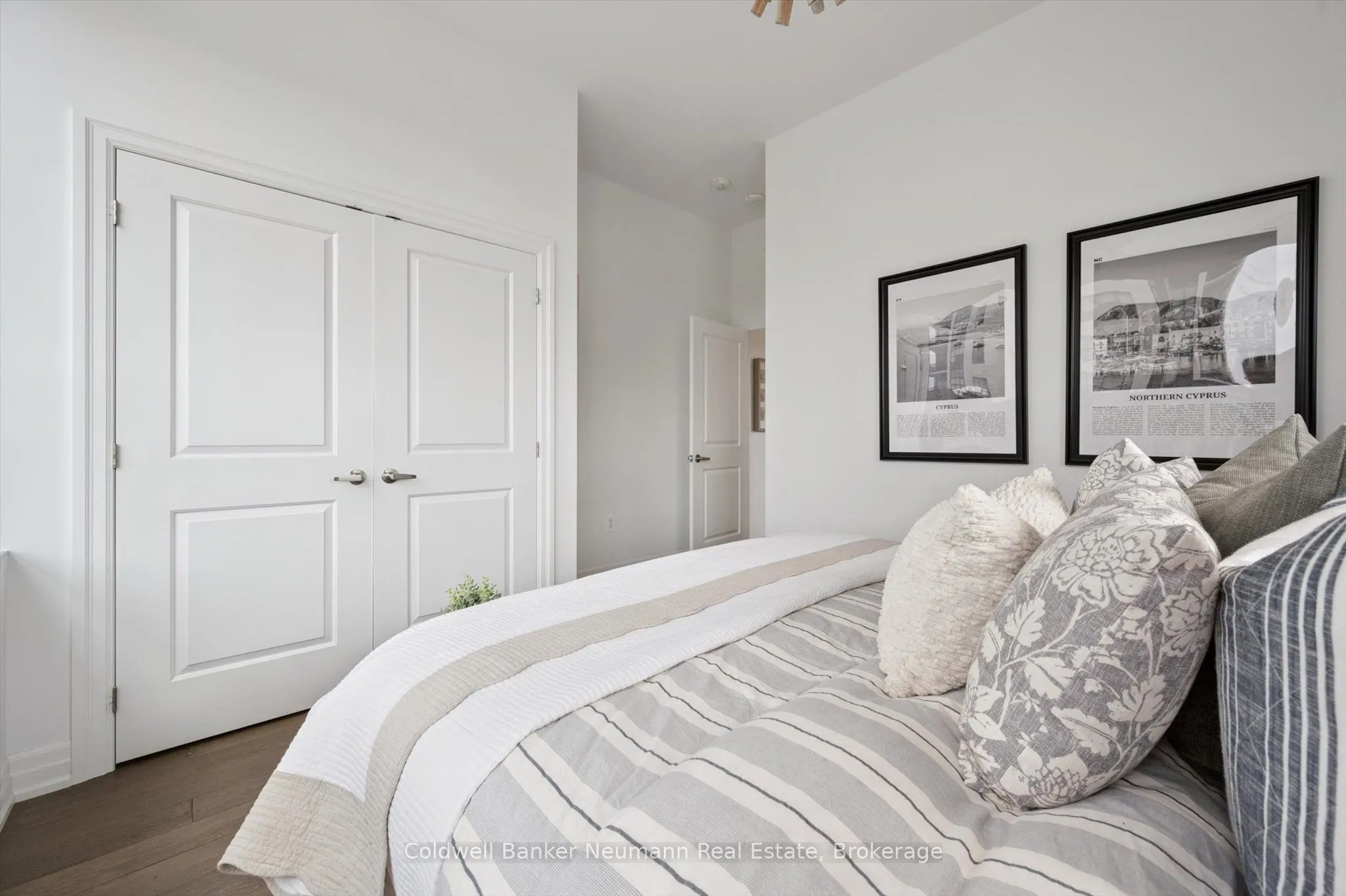 1880 Gordon Street, #204