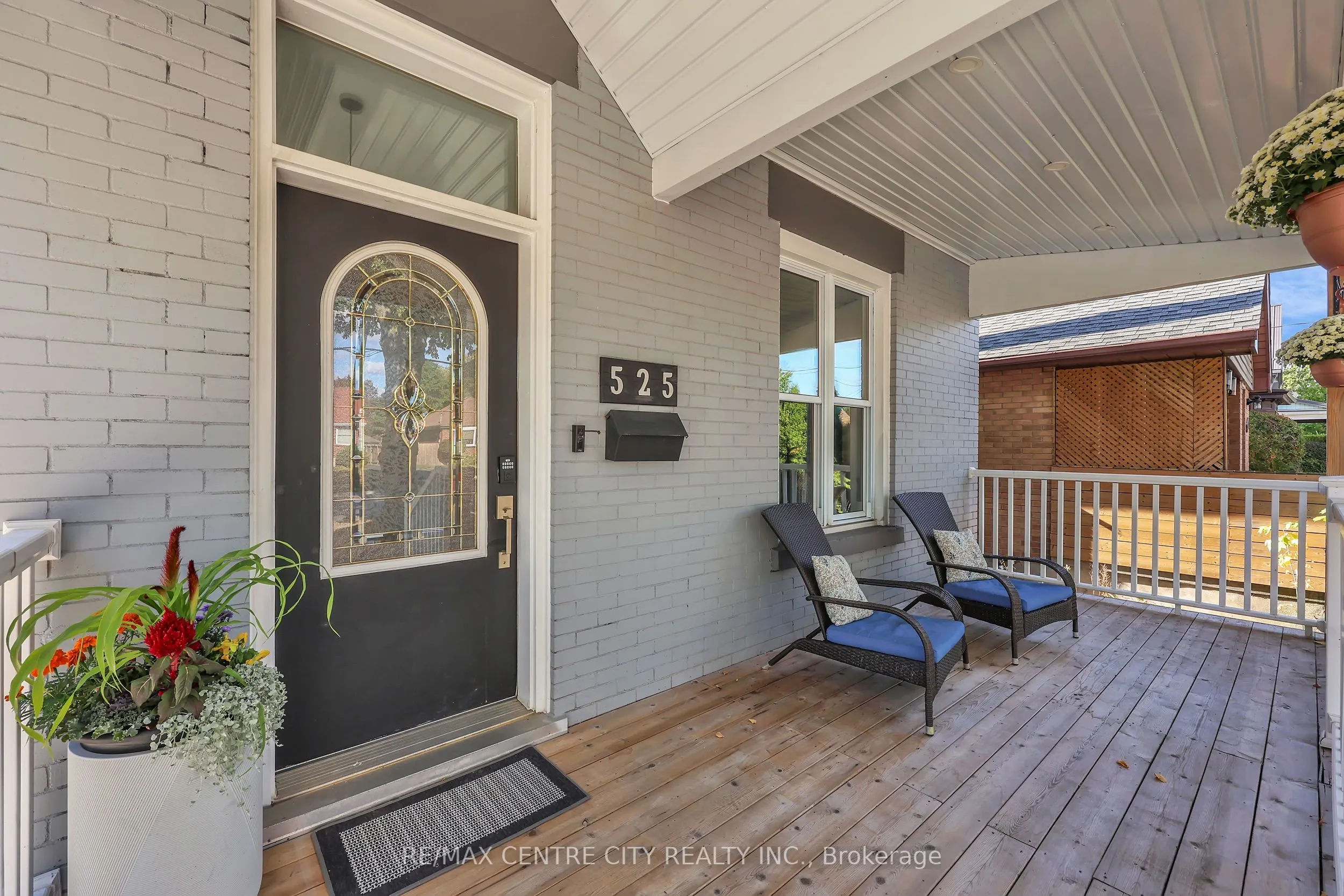 525 Hale Street