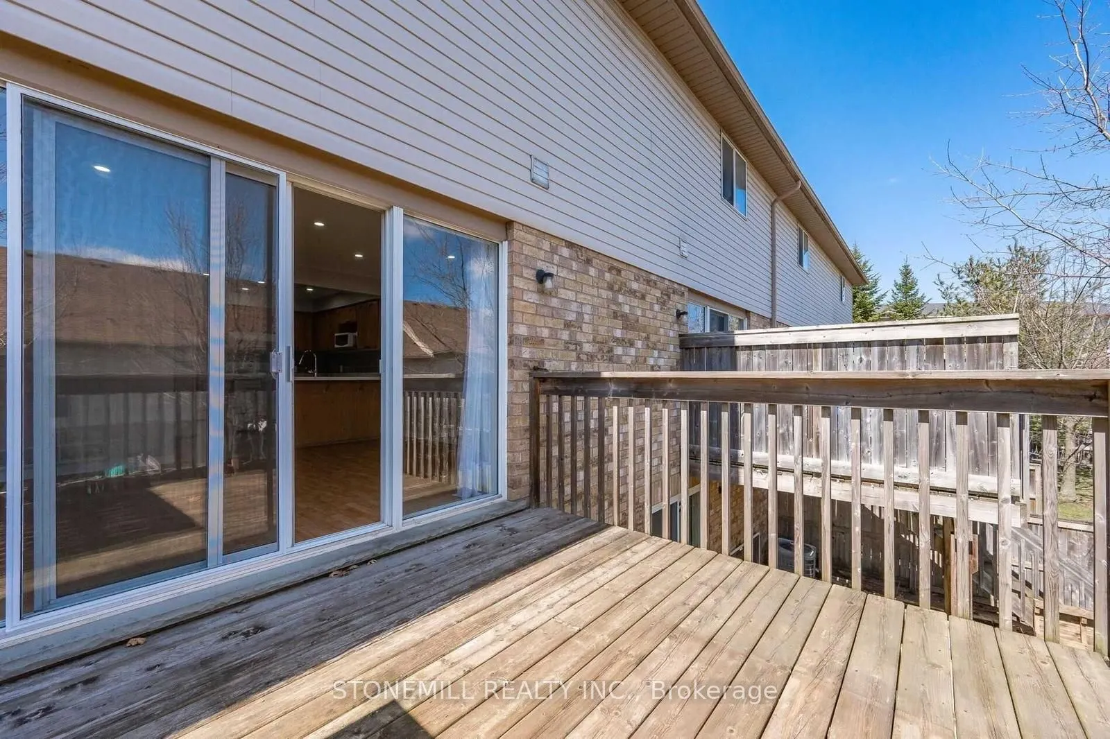31 SCHRODER Crescent, #34