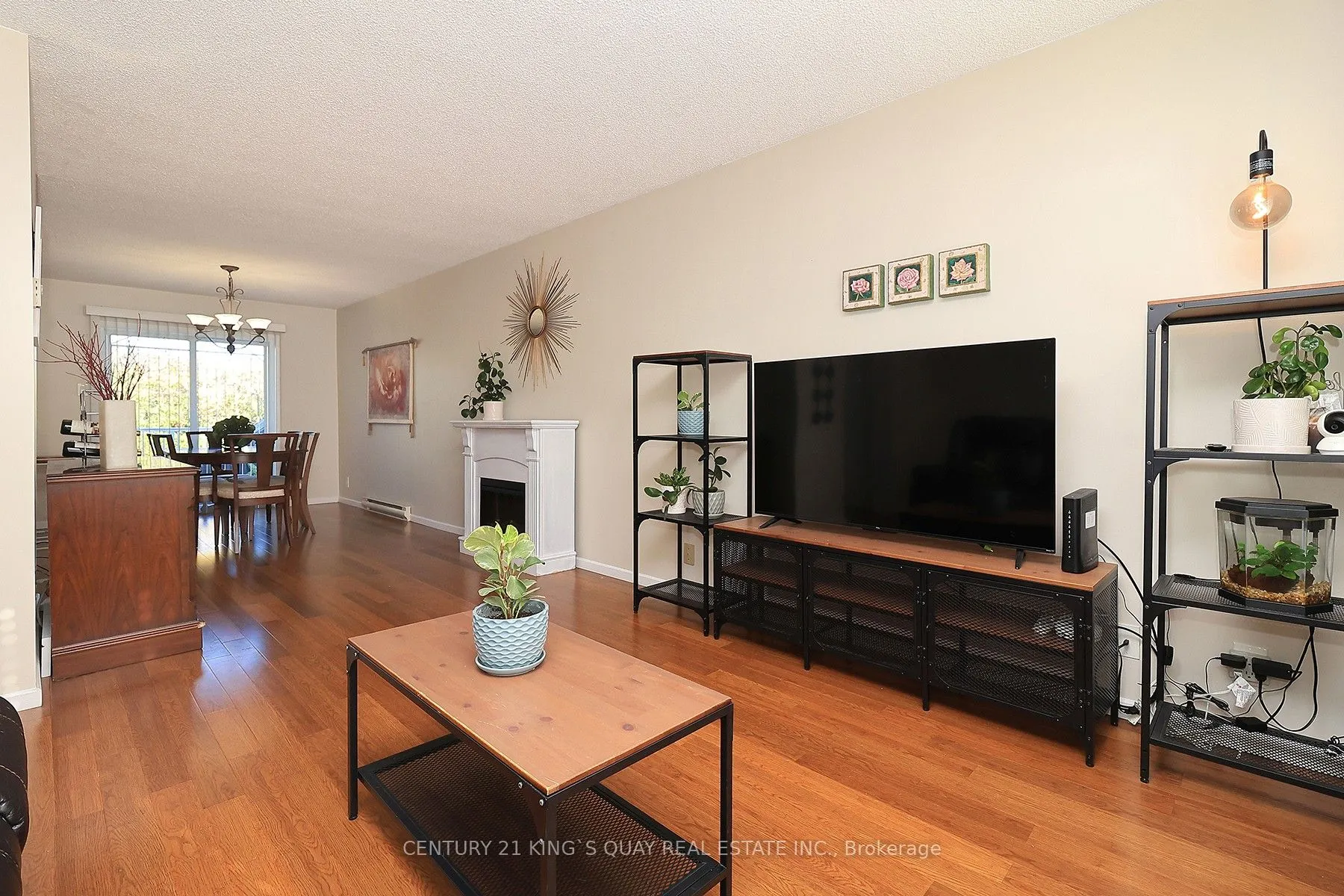 115 Mary Street W, #29