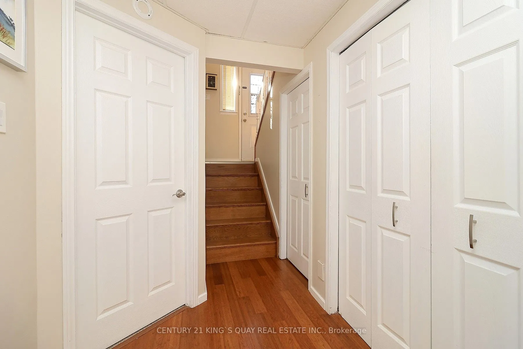 115 Mary Street W, #29